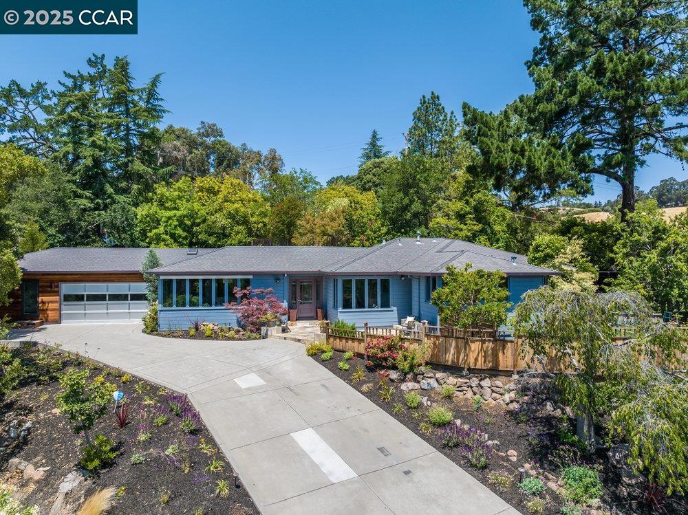 1341 Juanita Dr