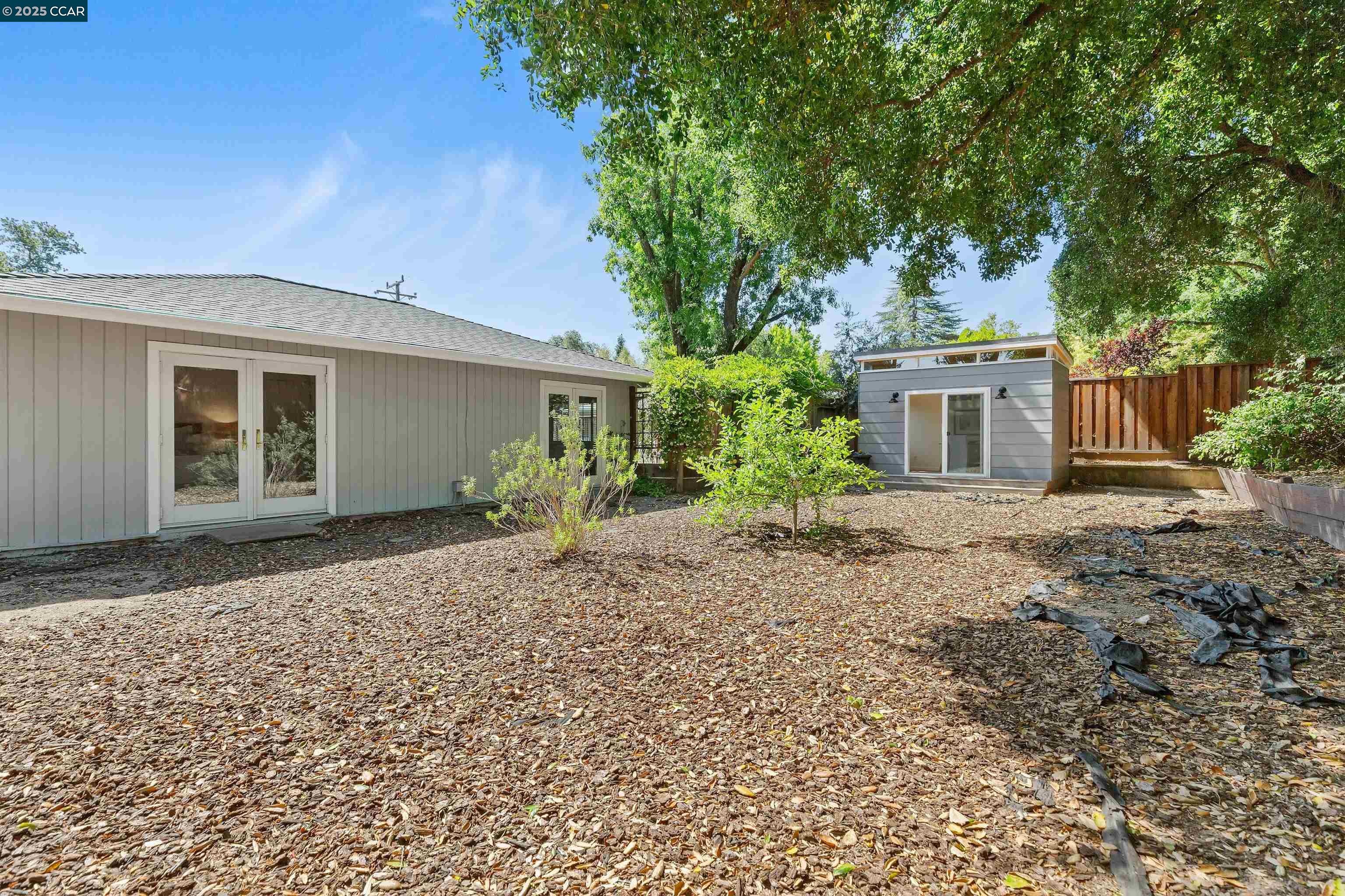 1848 Magnolia Way