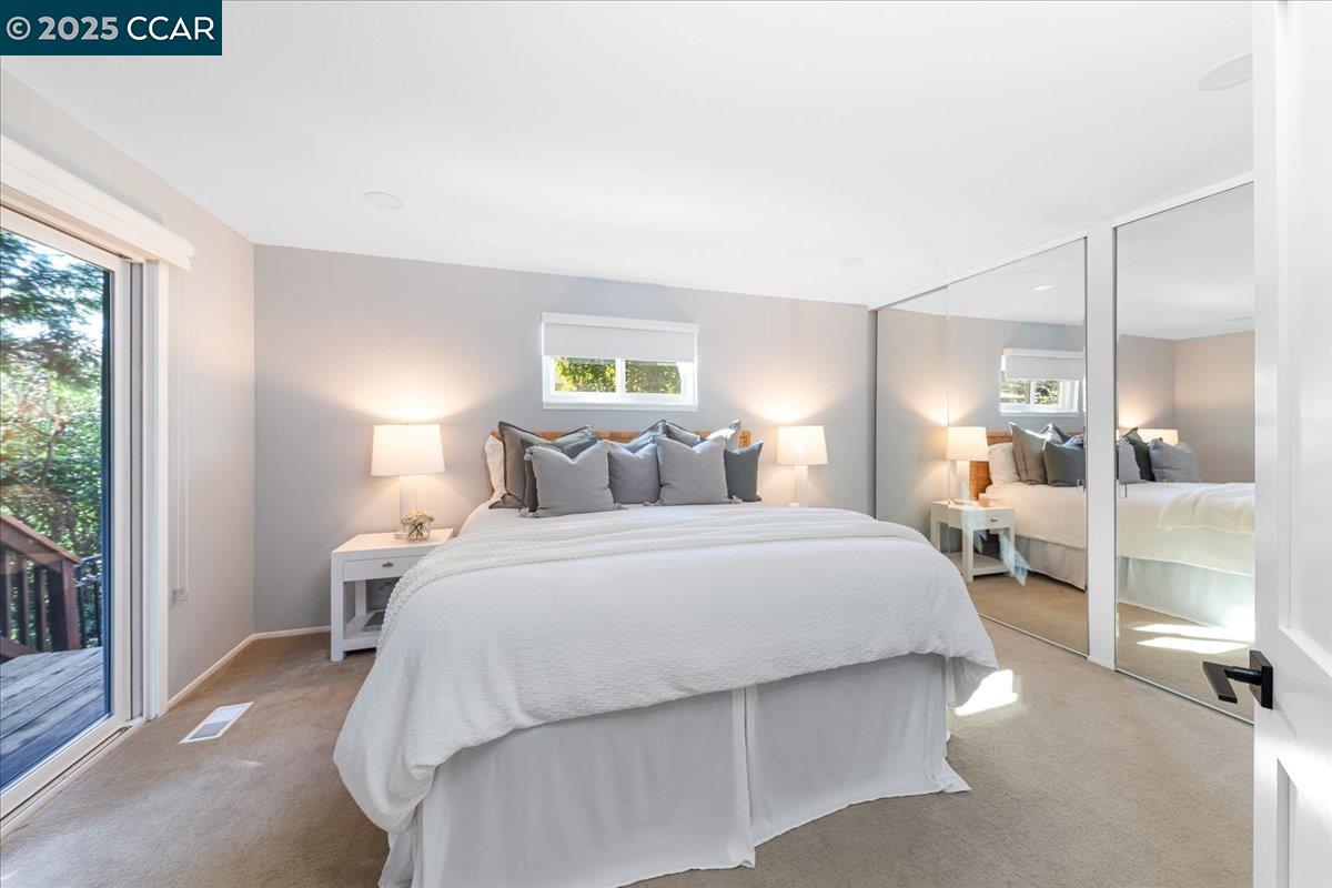 6701 Sobrante Rd, Oakland