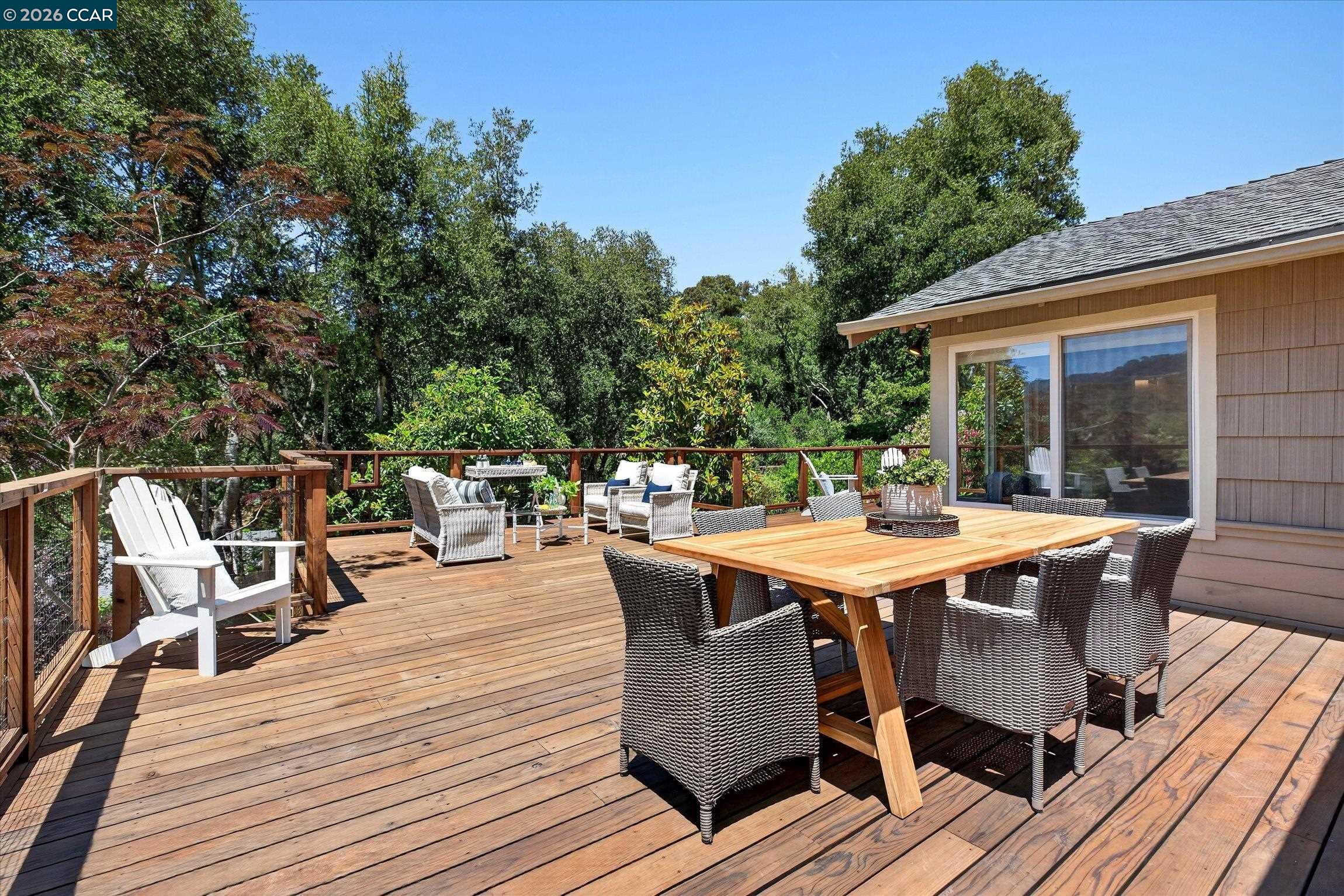 229 Manzanita Dr