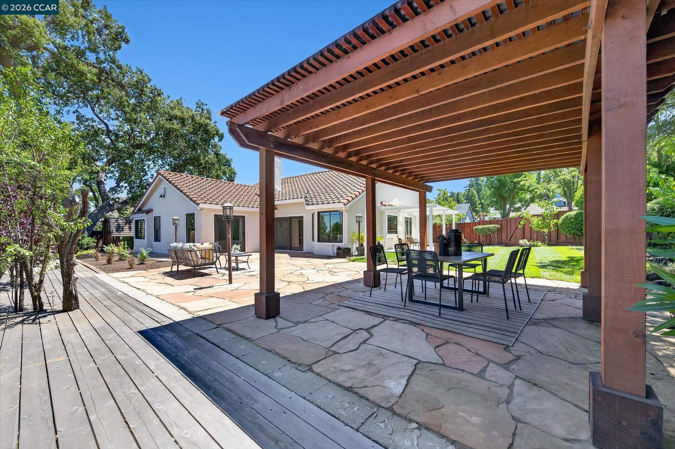 220 Briaridge Ct