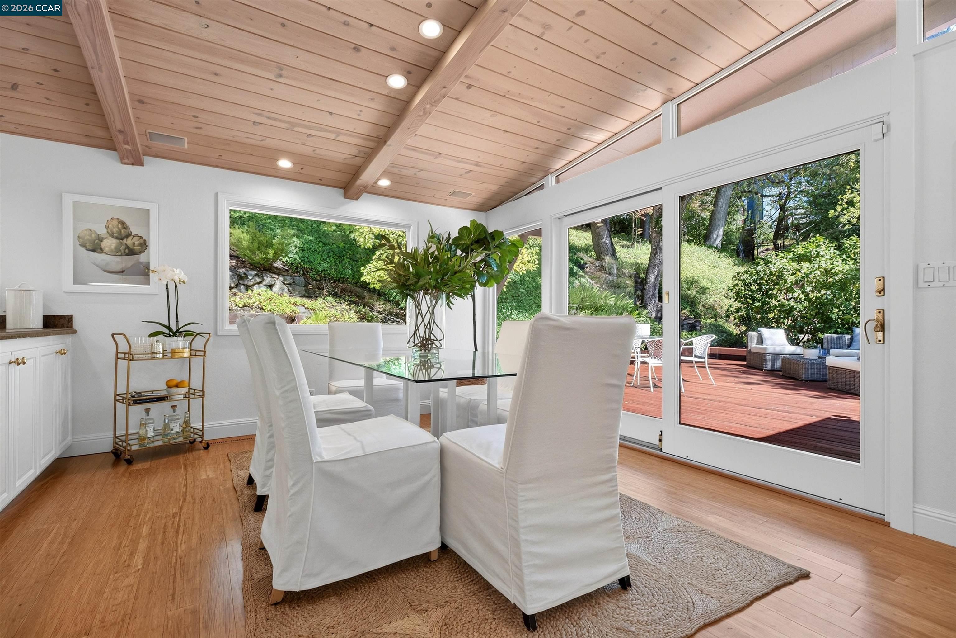 456 Camino Sobrante