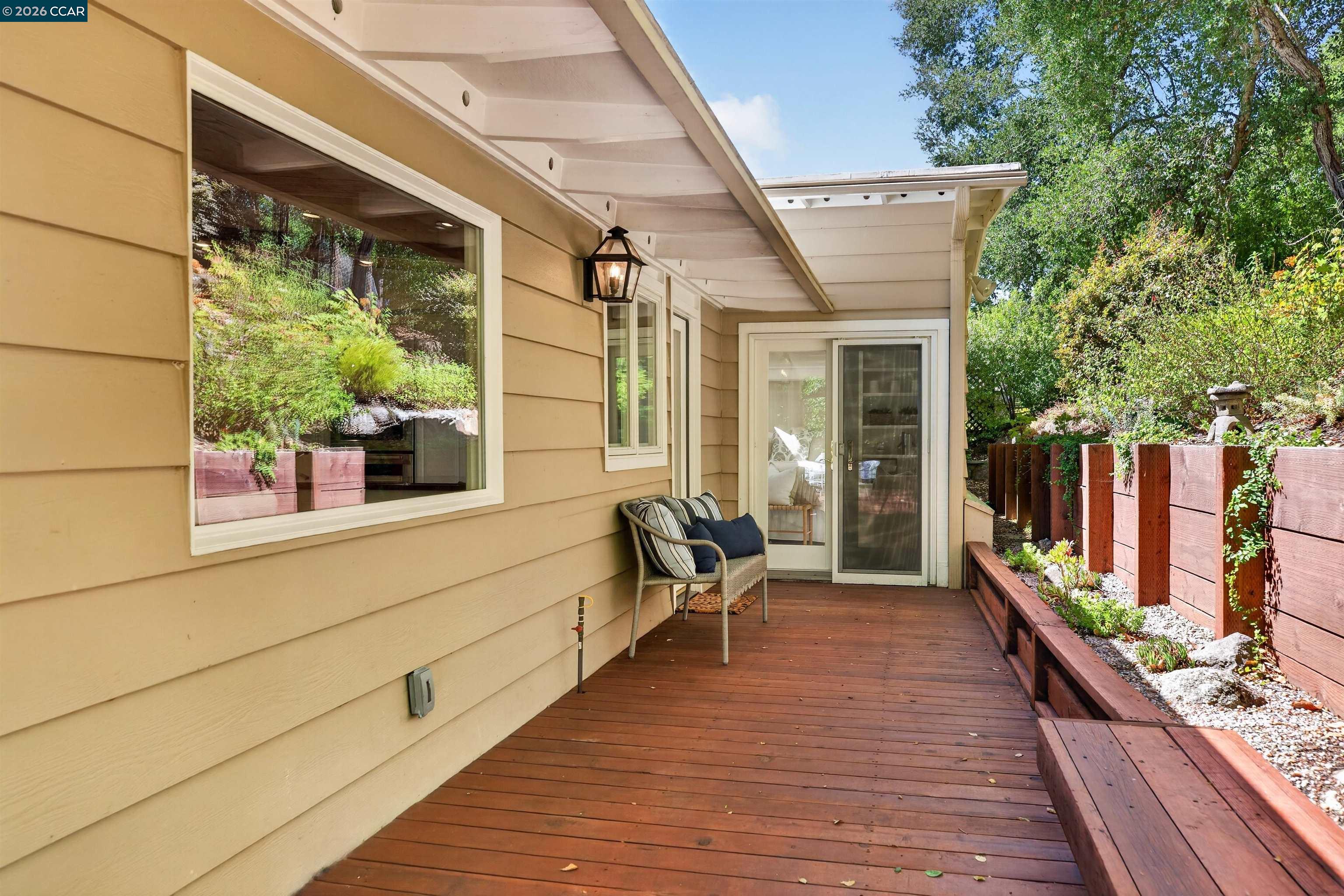 456 Camino Sobrante