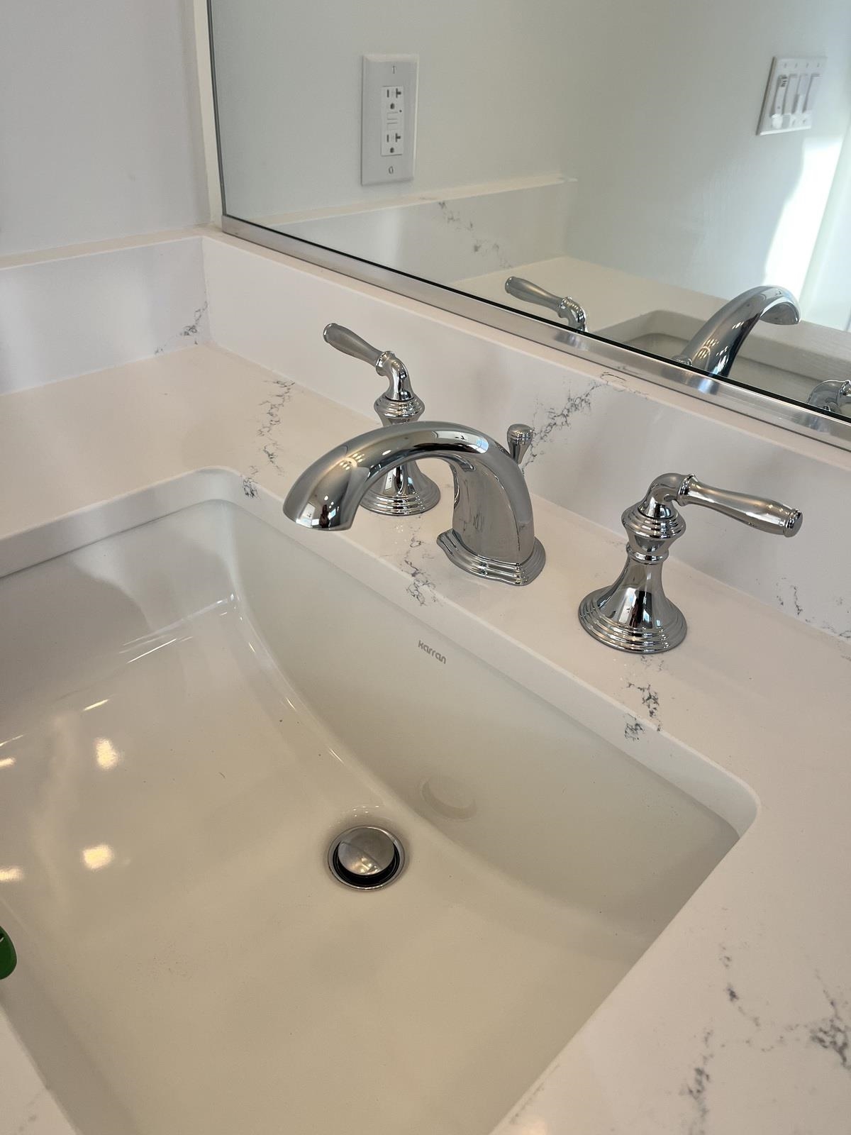 132 W Lavender Road Unit: West