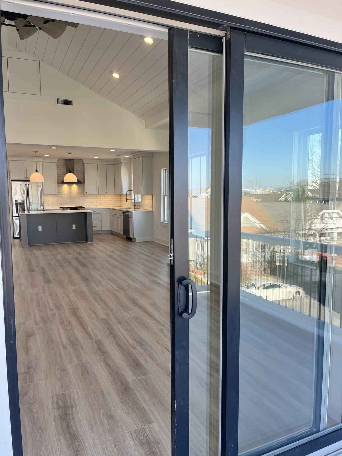 132 W Lavender Road Unit: West