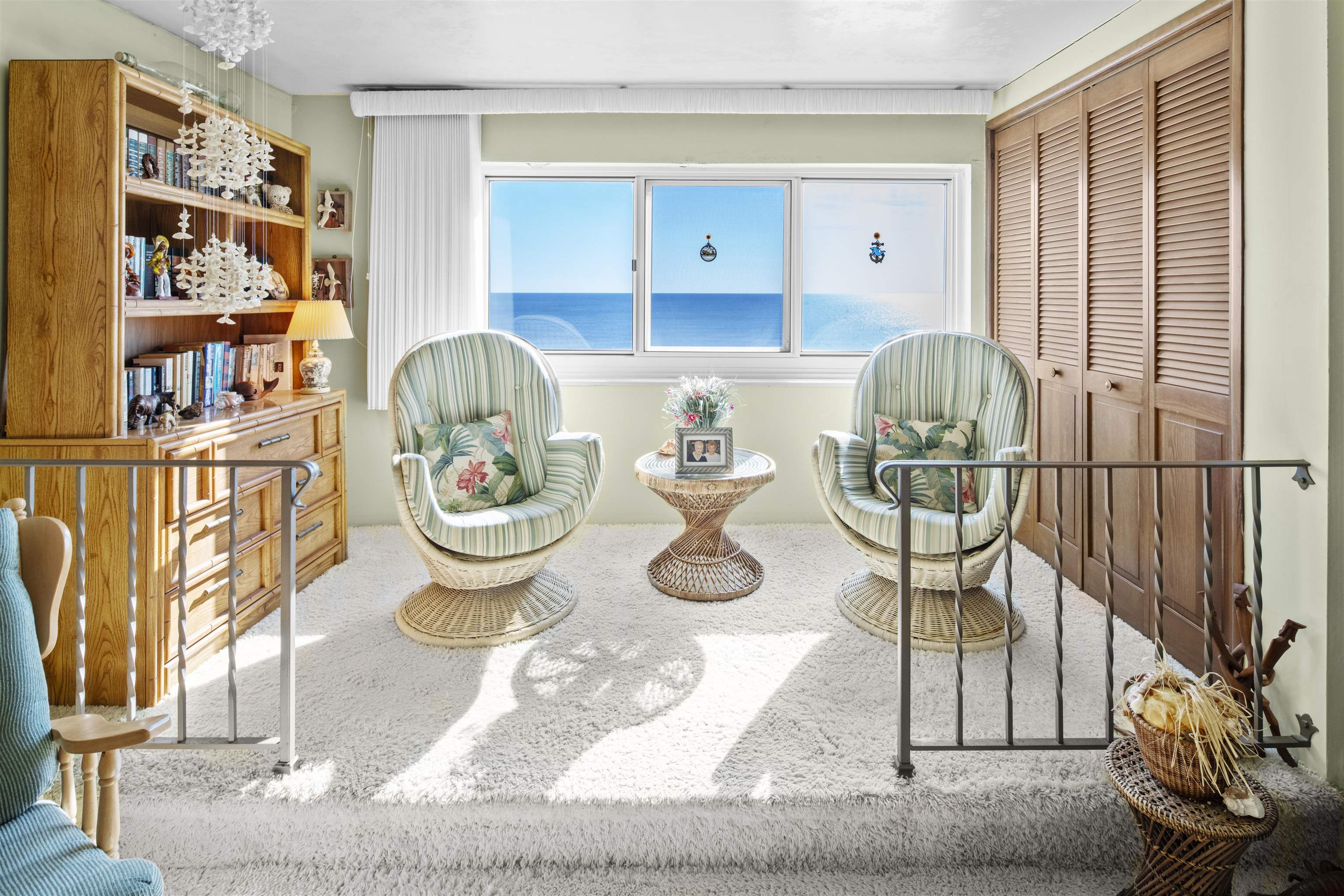 1900 Boardwalk Unit: 705