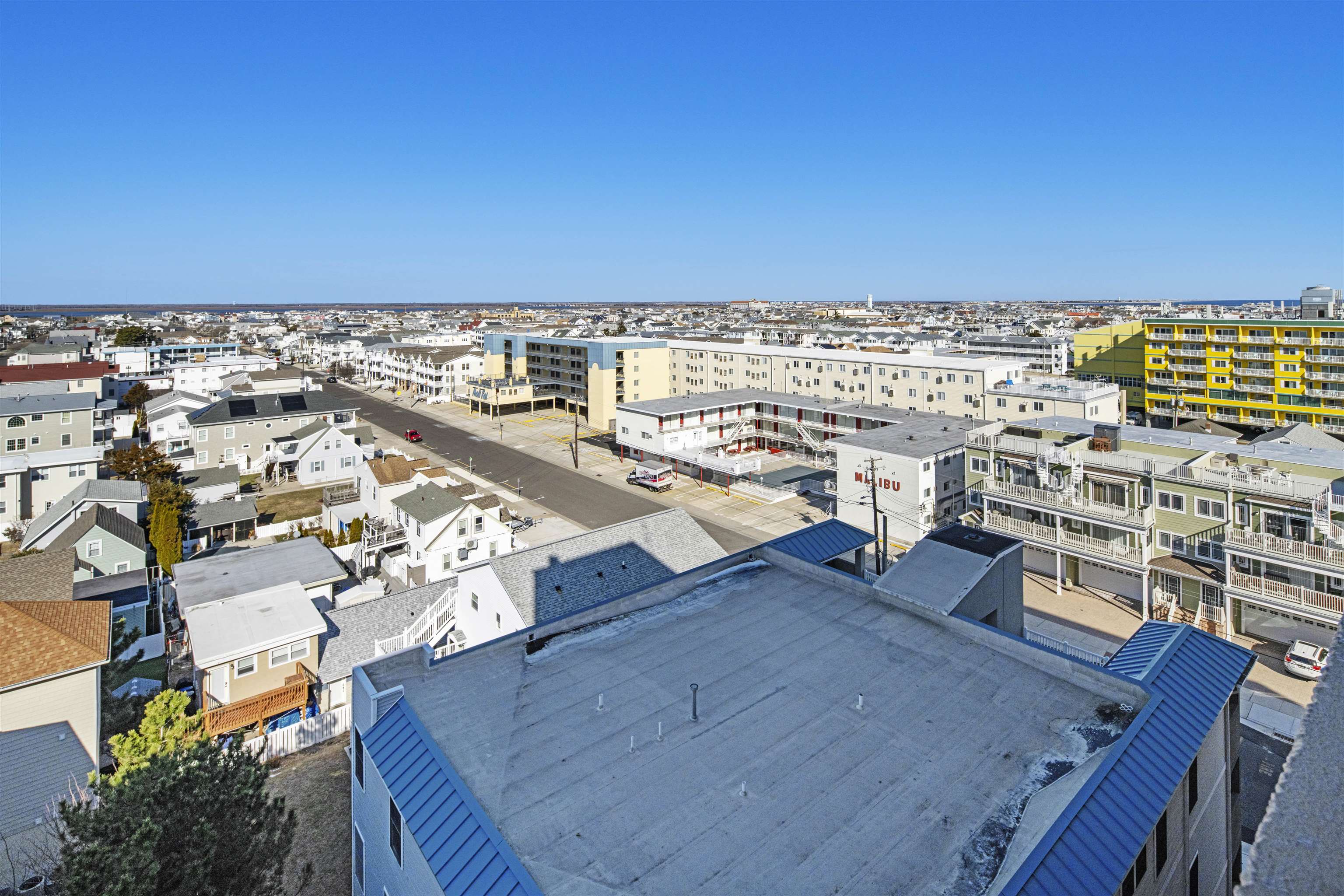 1900 Boardwalk Unit: 705