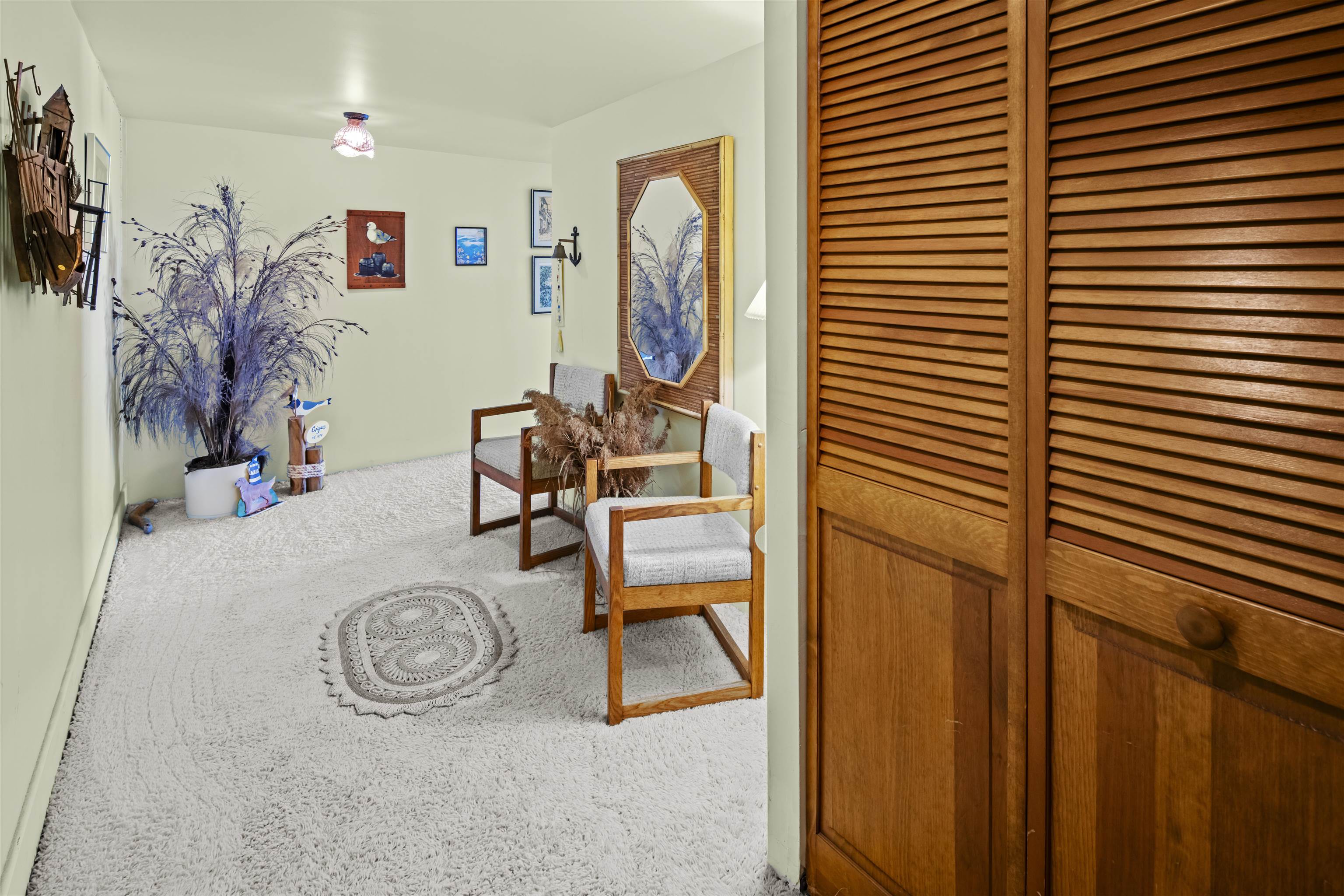 1900 Boardwalk Unit: 705
