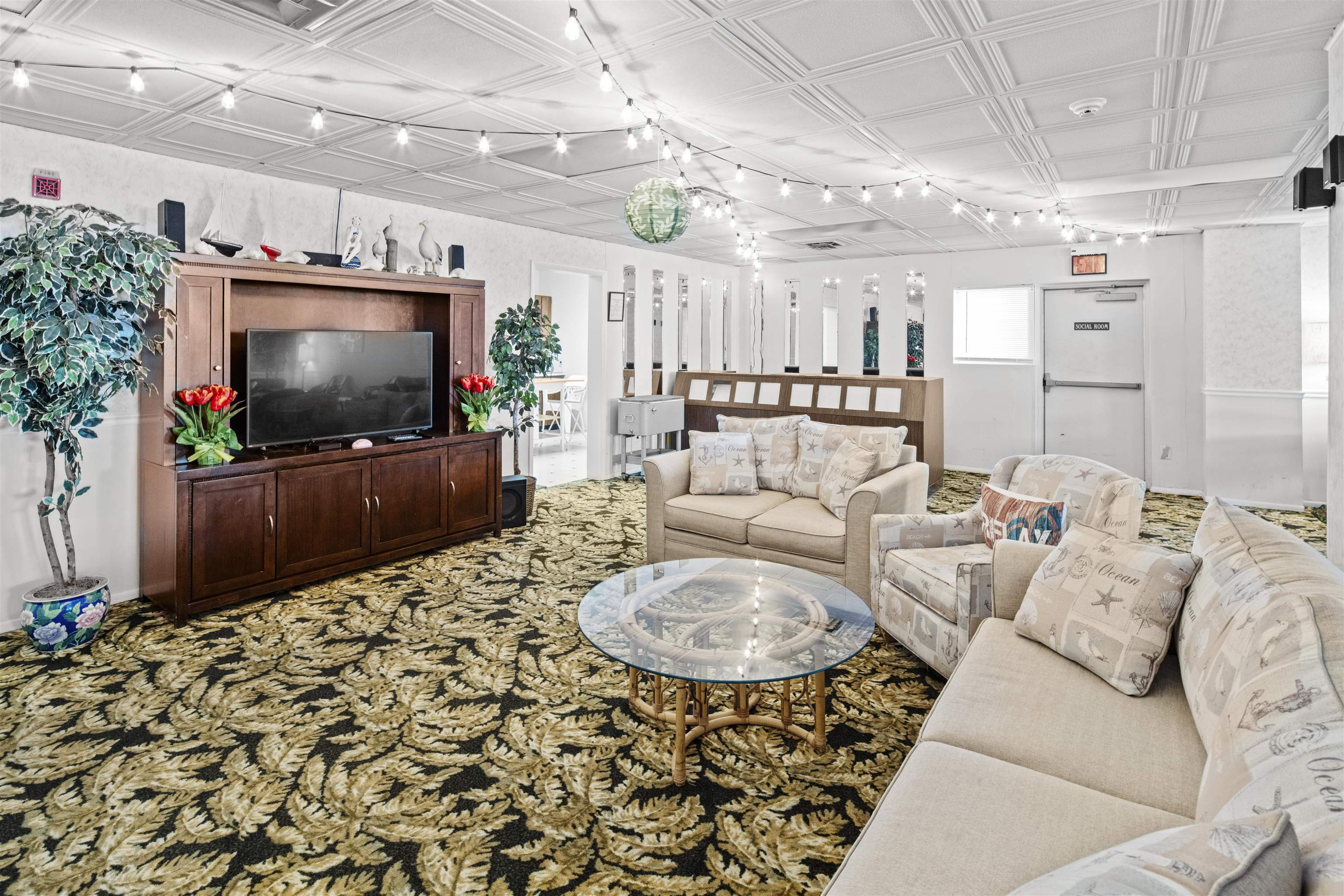 1900 Boardwalk Unit: 705