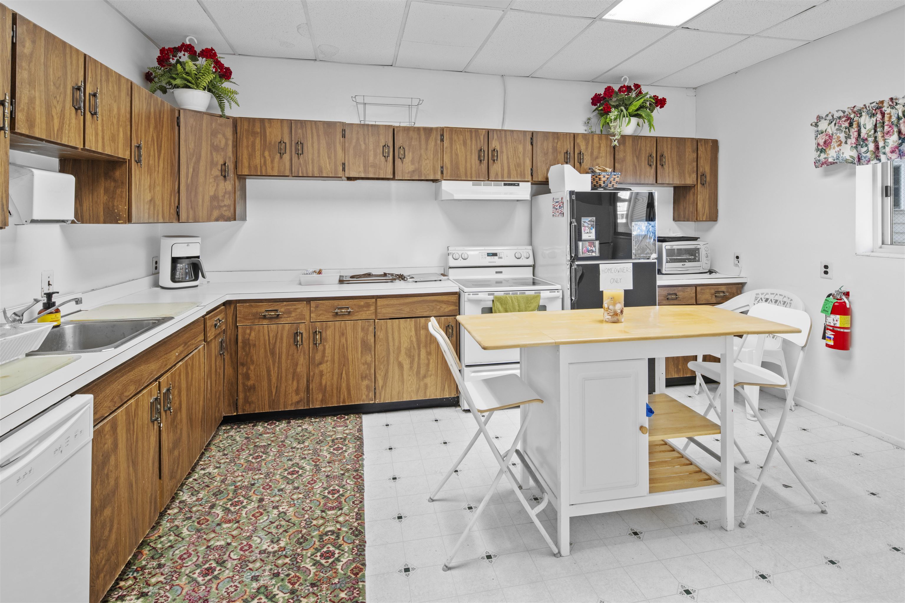 1900 Boardwalk Unit: 705