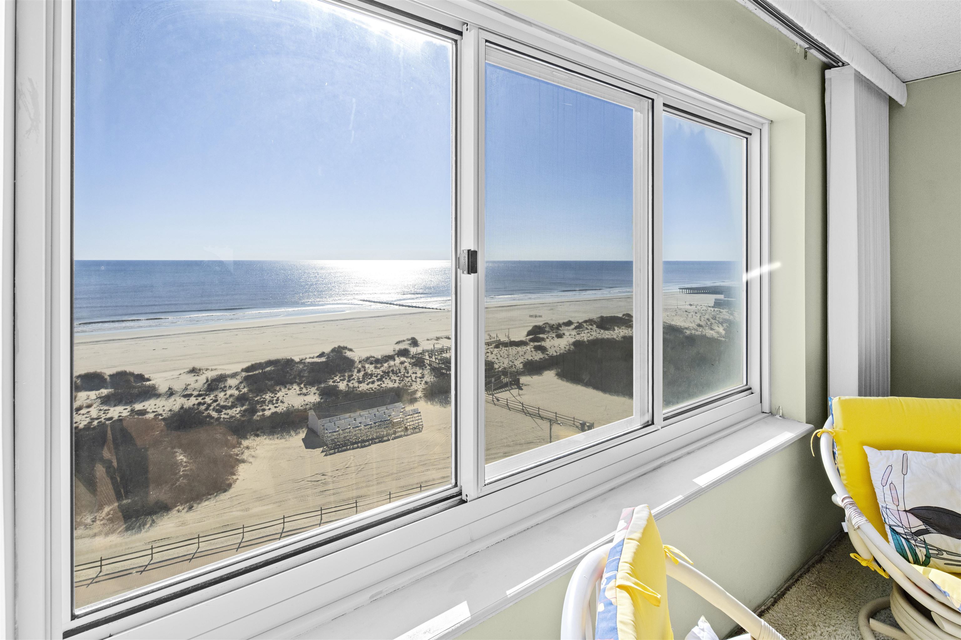 1900 Boardwalk Unit: 705