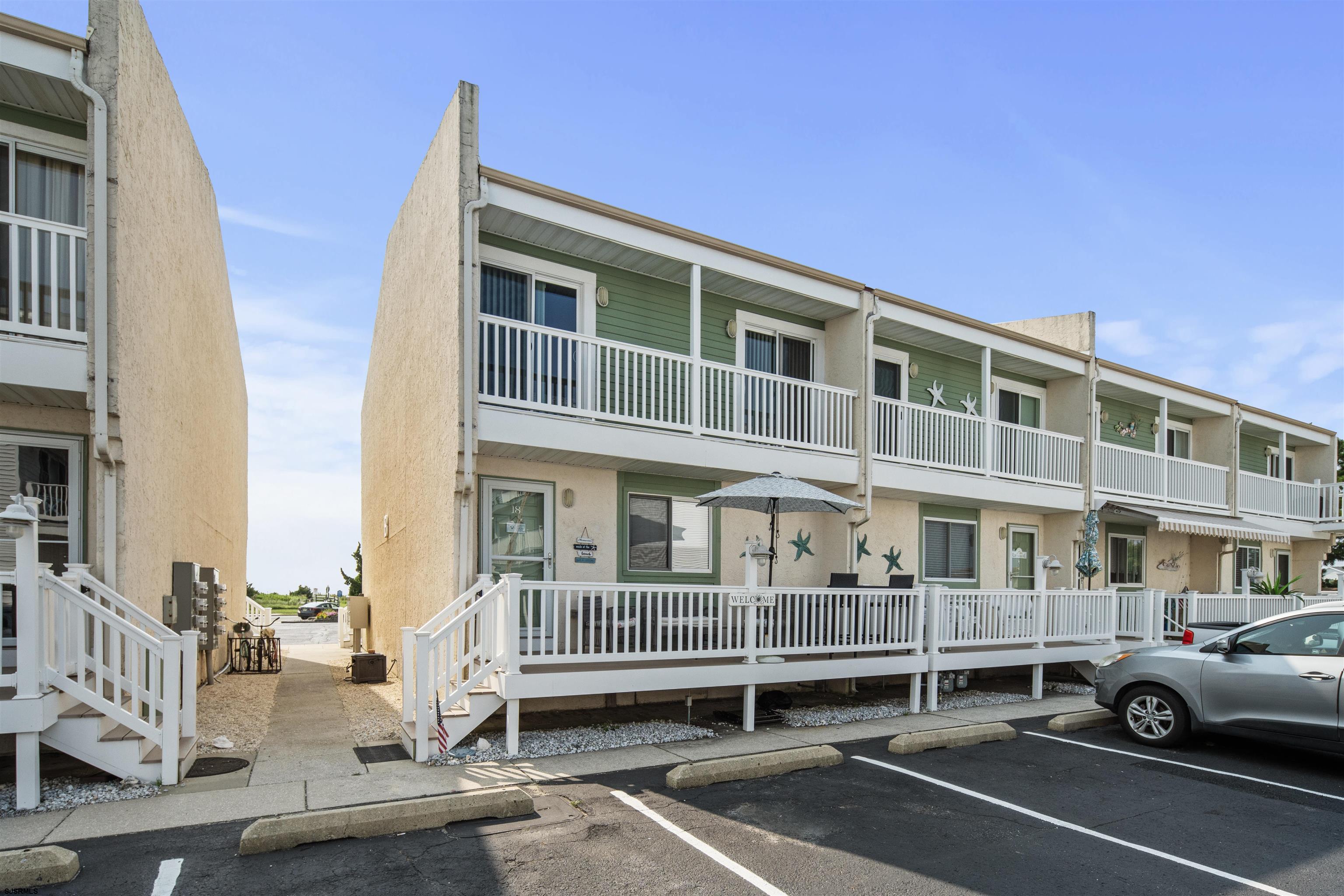 510 W Anglesea Dr Dr Unit: 18