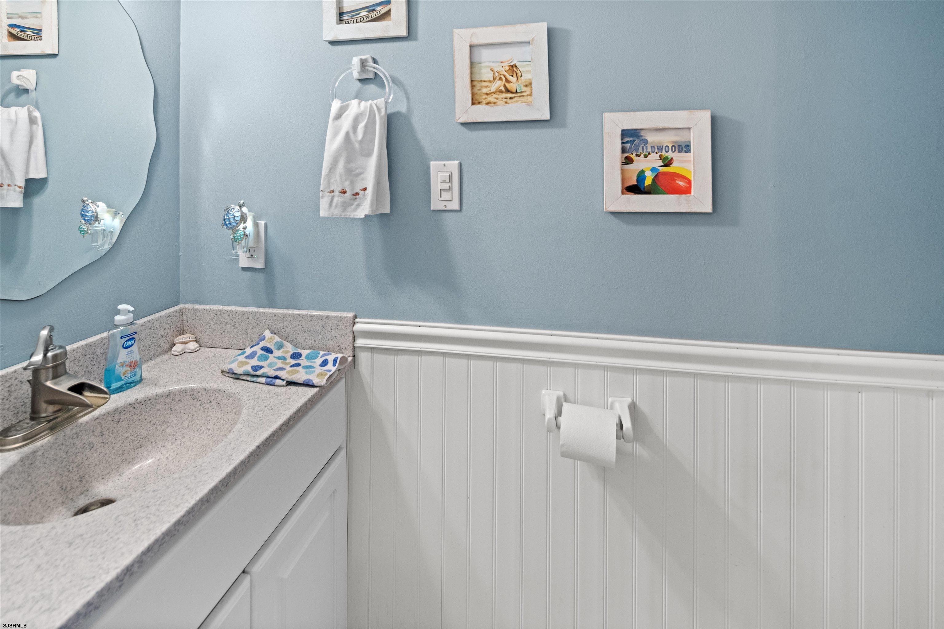 510 W Anglesea Dr Dr Unit: 18