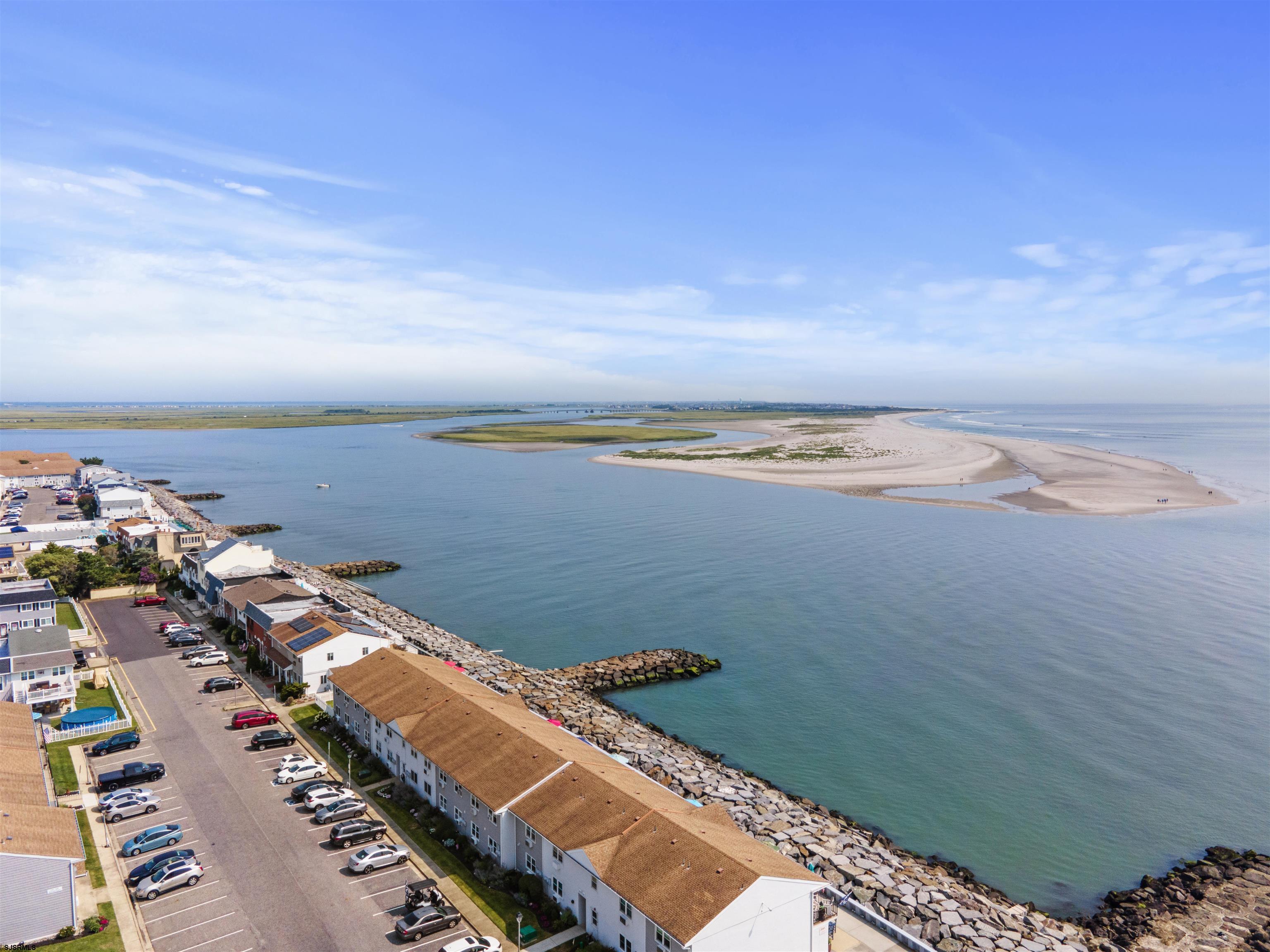 510 W Anglesea Dr Dr Unit: 18