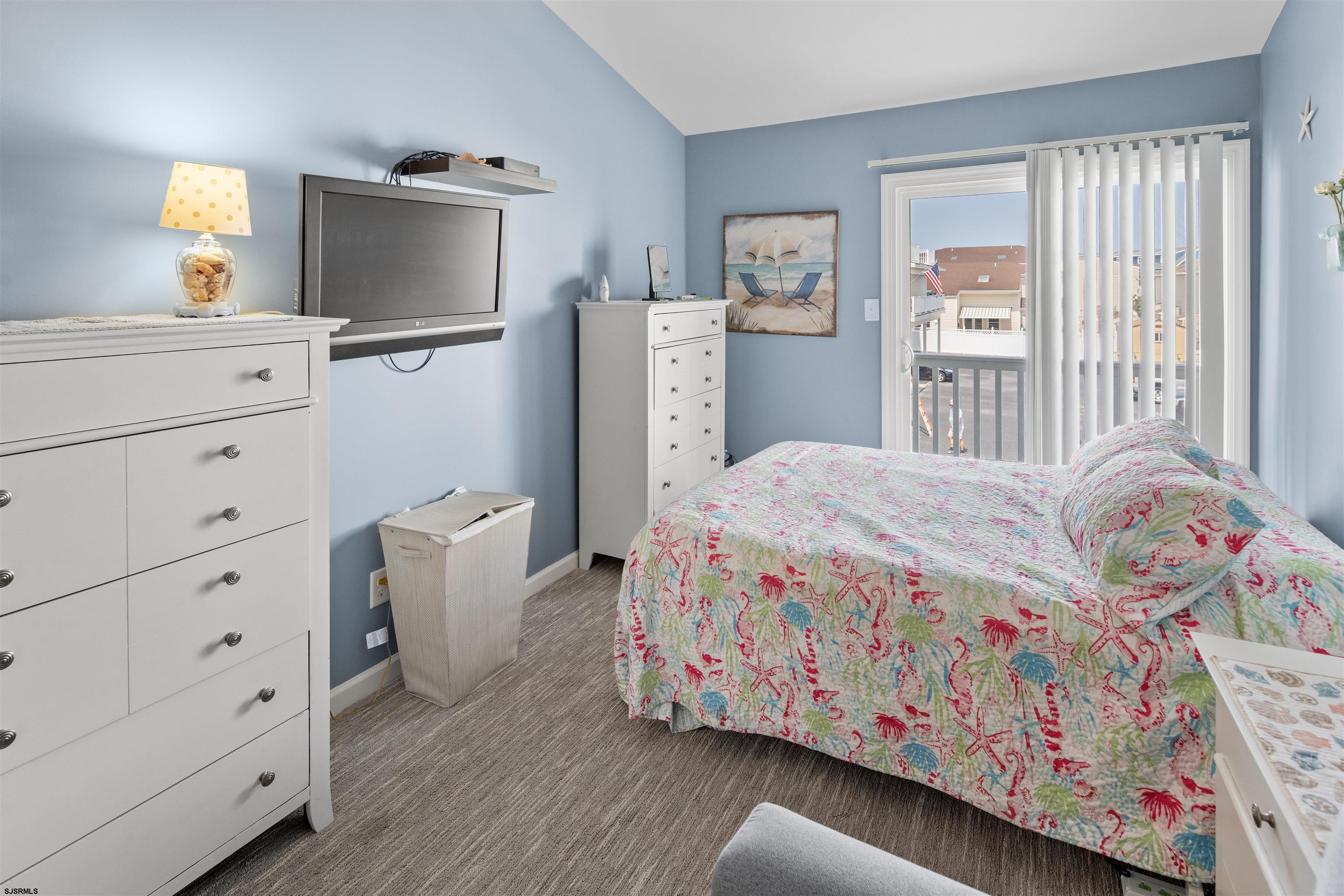 510 W Anglesea Dr Dr Unit: 18