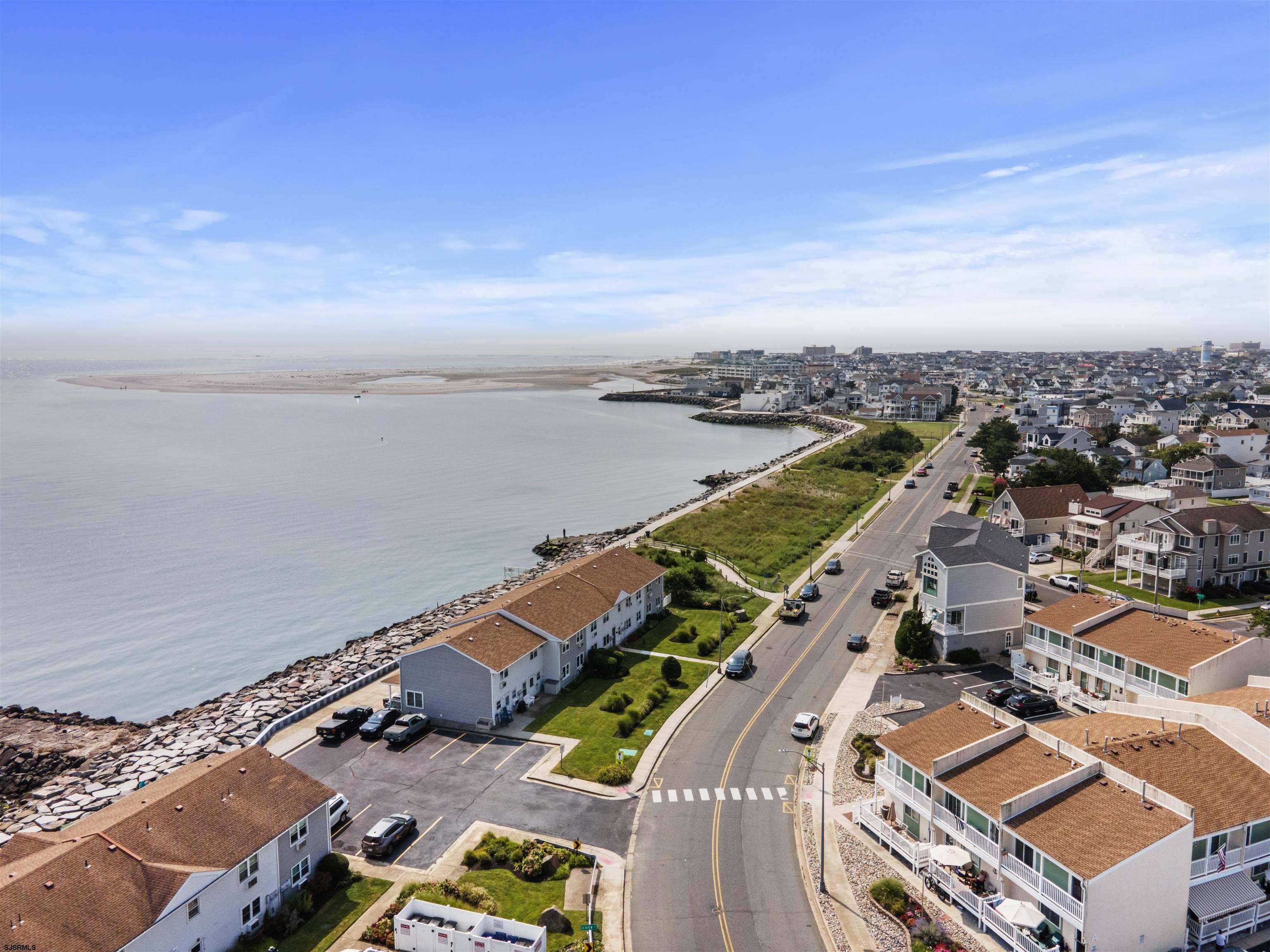 510 W Anglesea Dr Dr Unit: 18