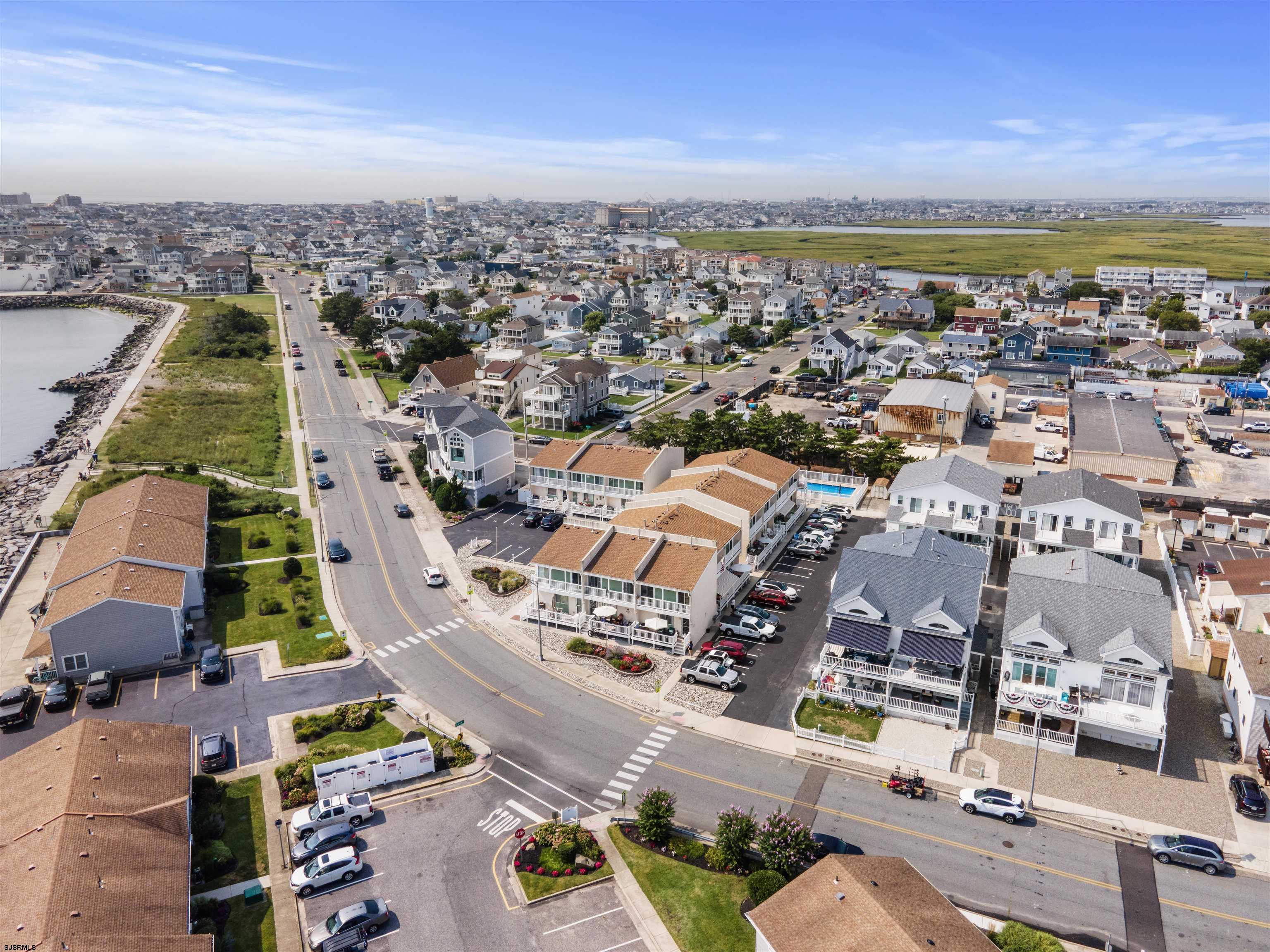 510 W Anglesea Dr Dr Unit: 18