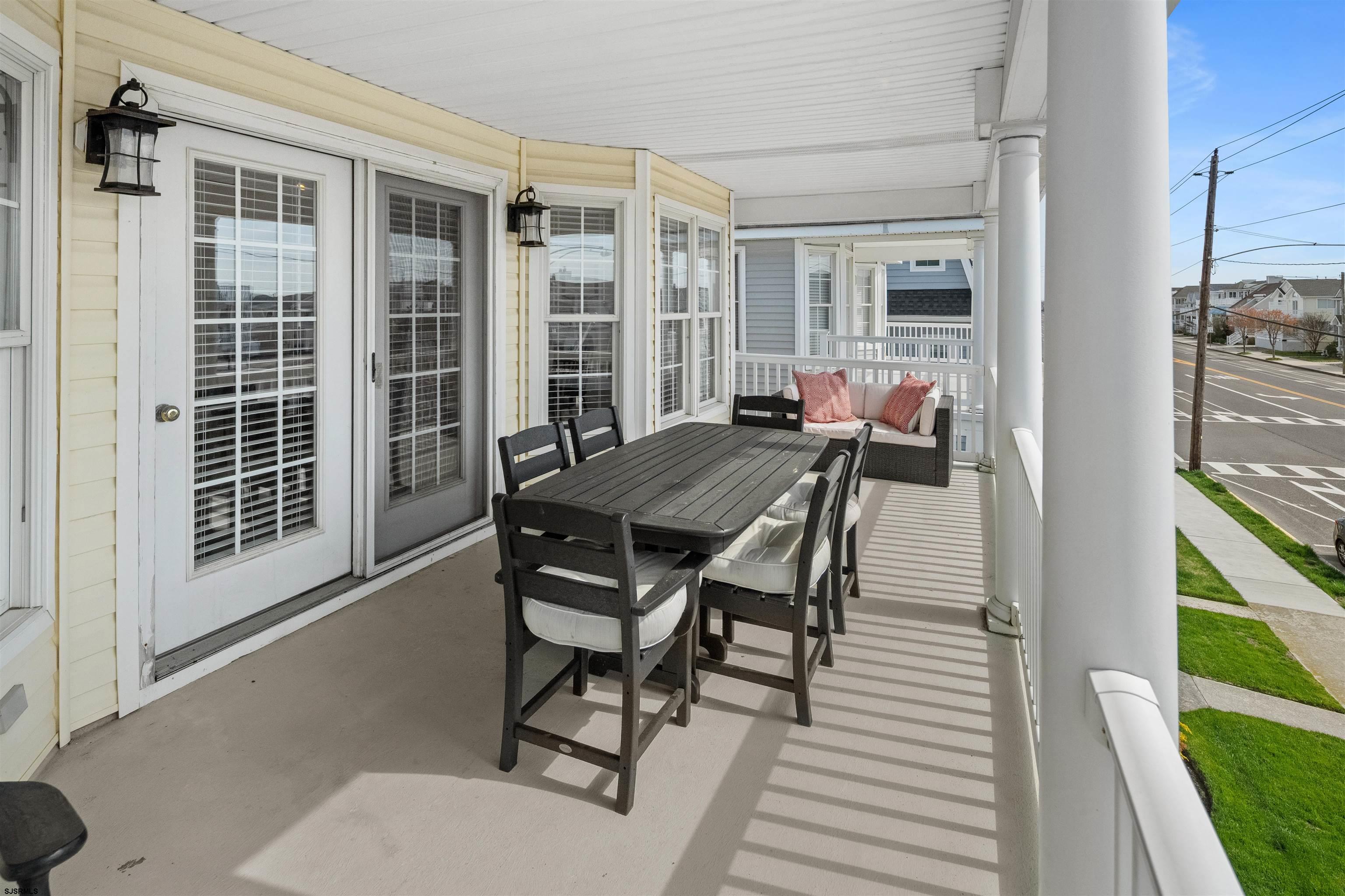 5010 West Ave Unit: 2nd Floor