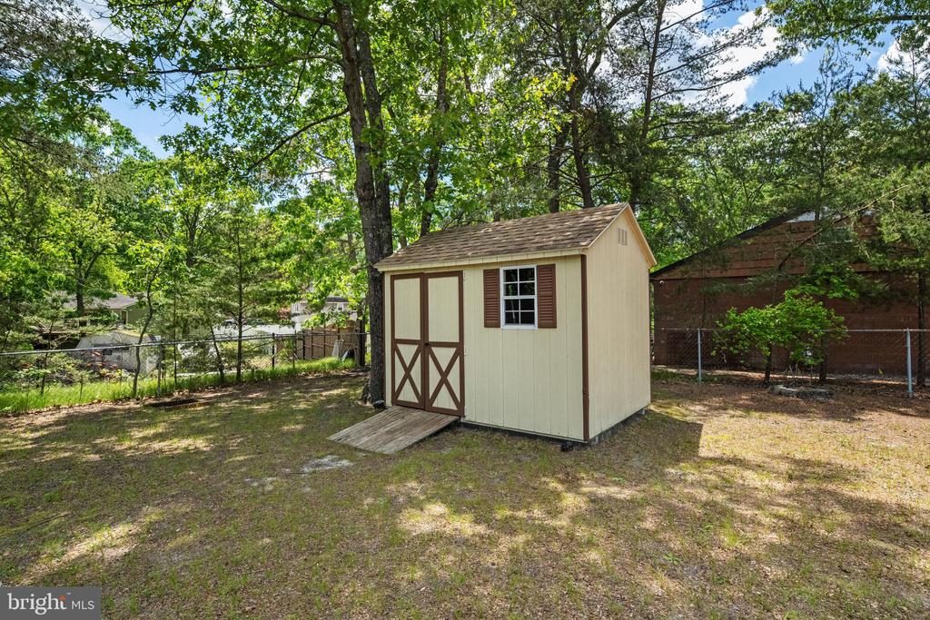 2427 SHELBURN ROAD