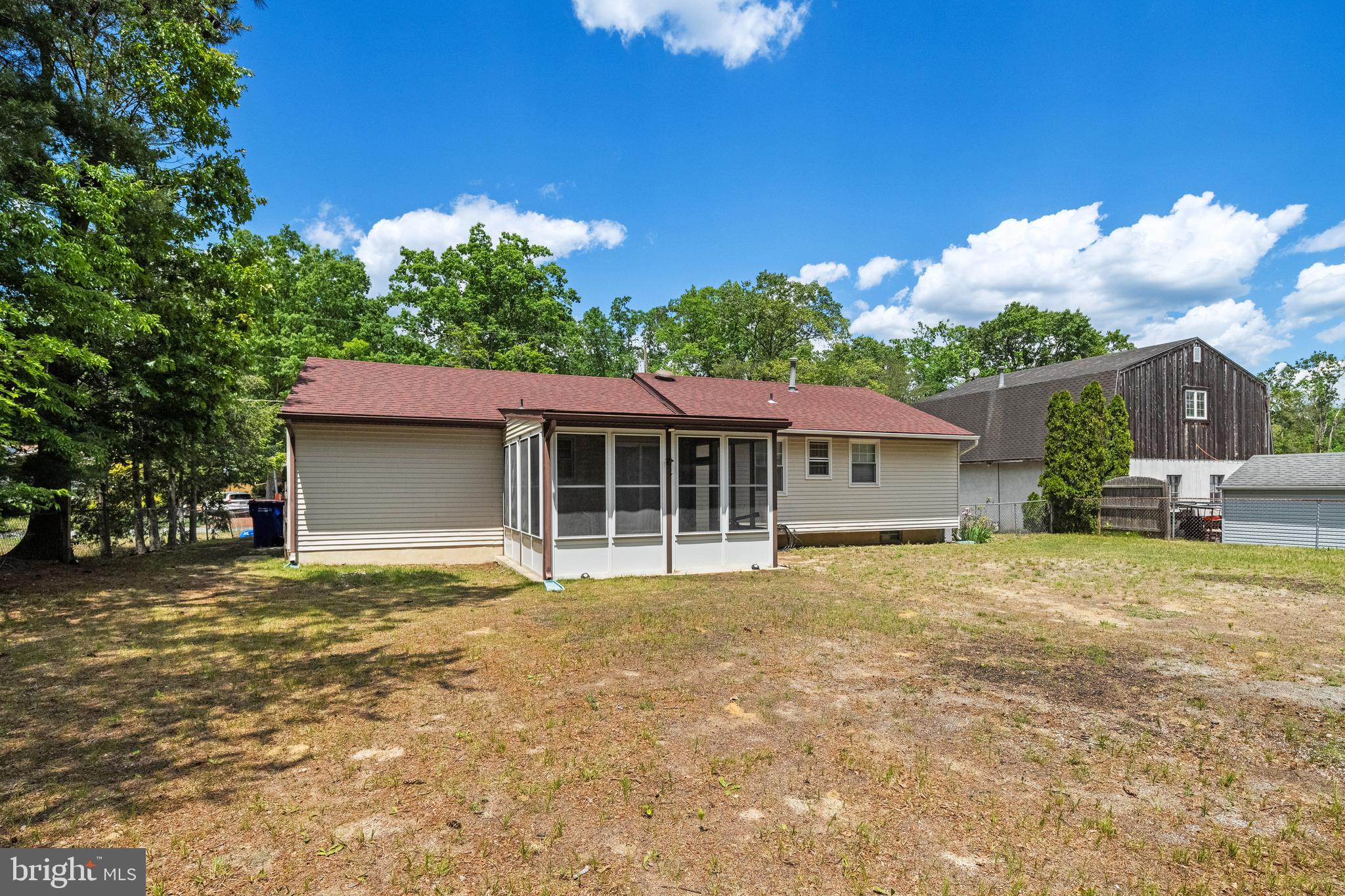 2427 SHELBURN ROAD