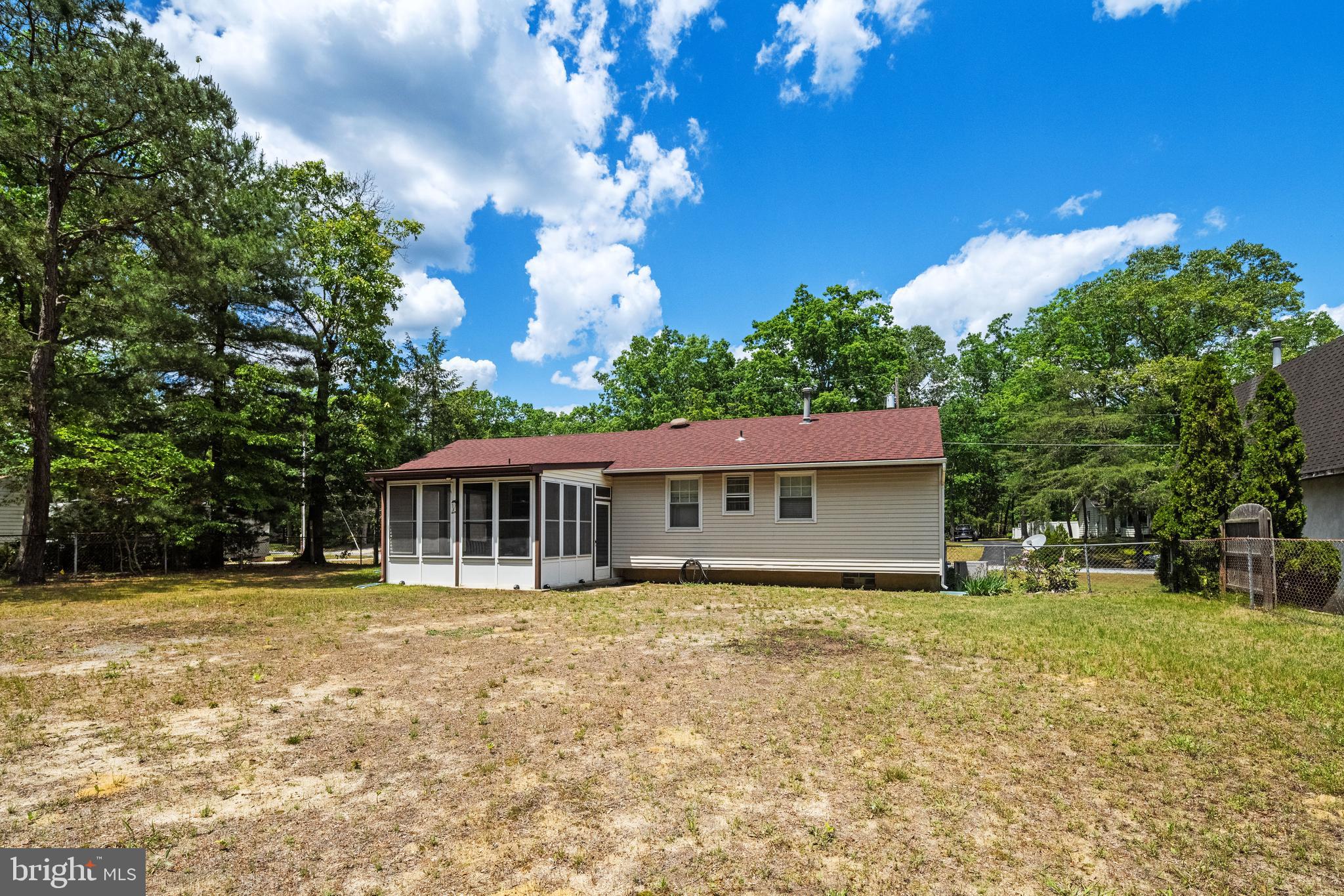 2427 SHELBURN ROAD
