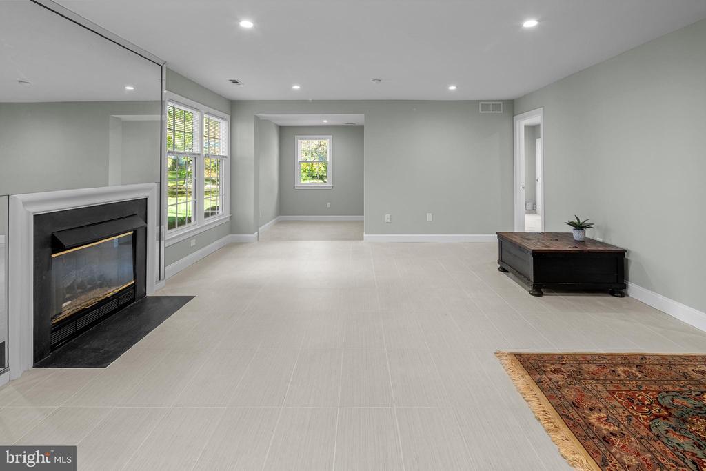 1321 CHANTICLEER