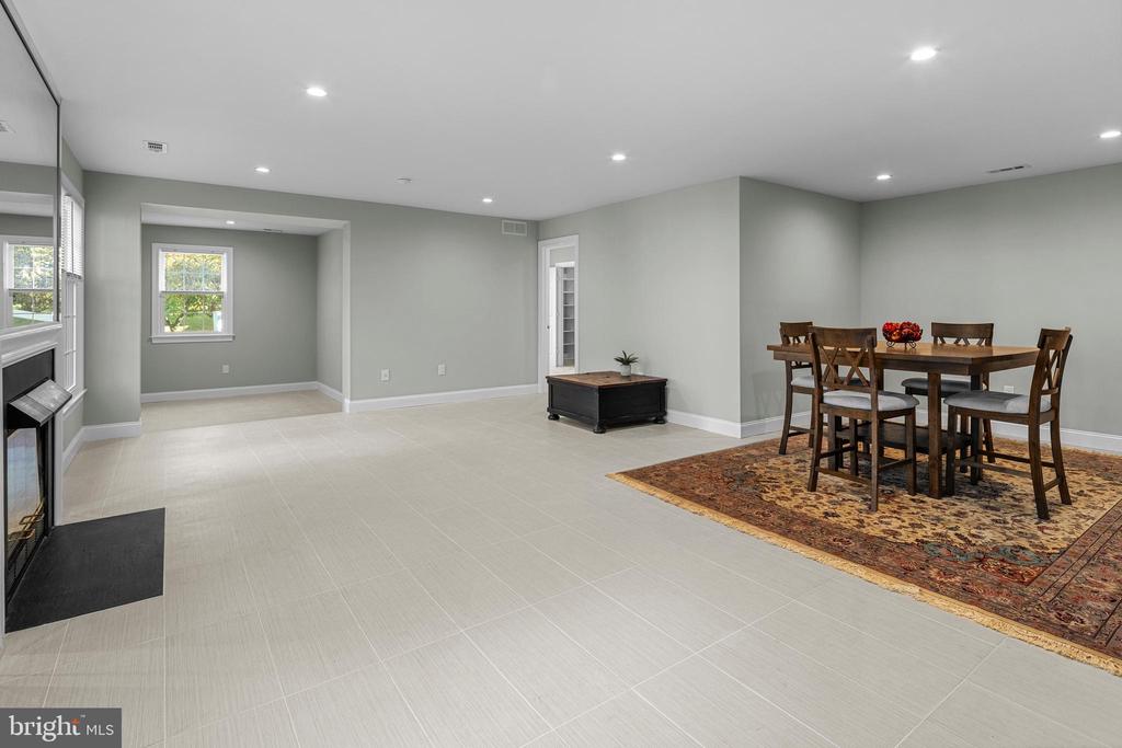 1321 CHANTICLEER