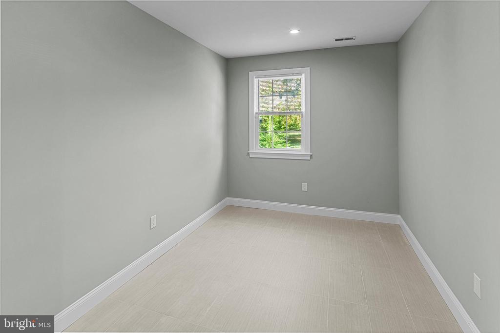 1321 CHANTICLEER