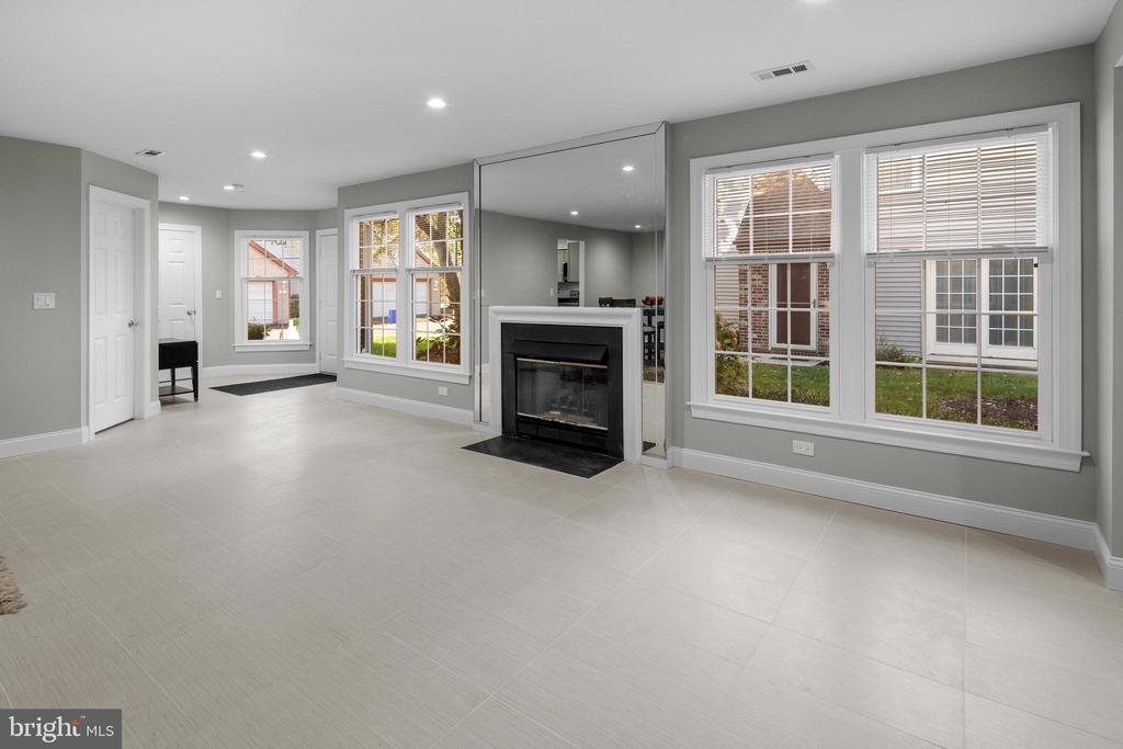 1321 CHANTICLEER