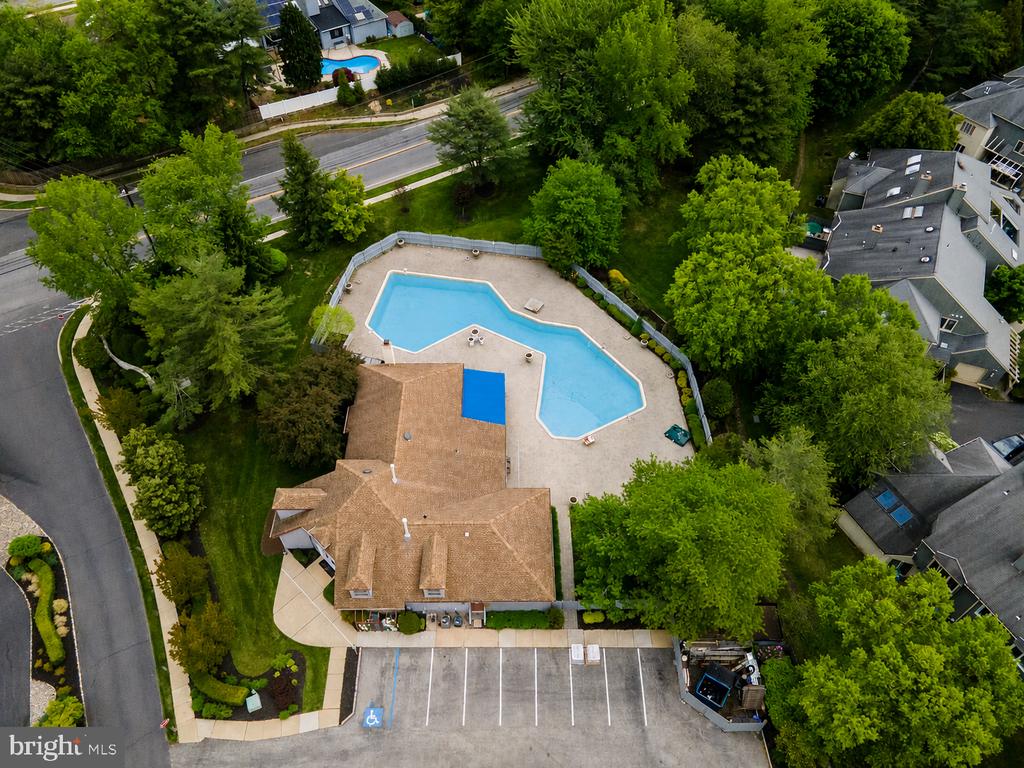 1408 CHANTICLEER