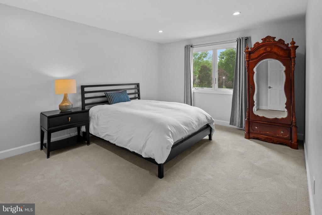 1408 CHANTICLEER