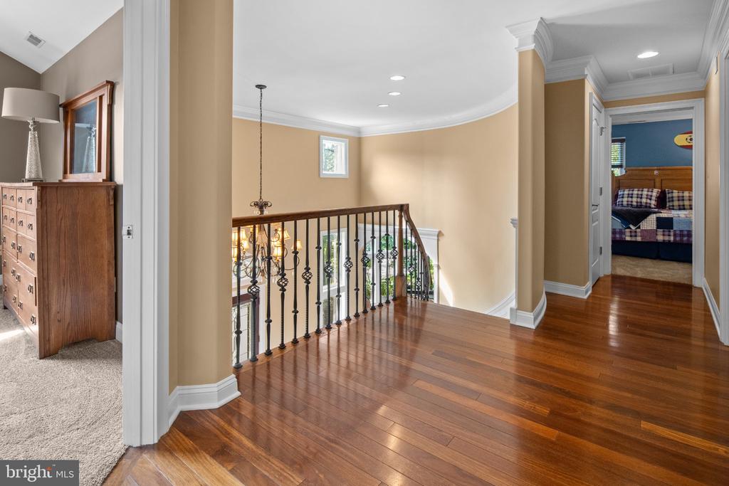 201 BLUE HERON COURT