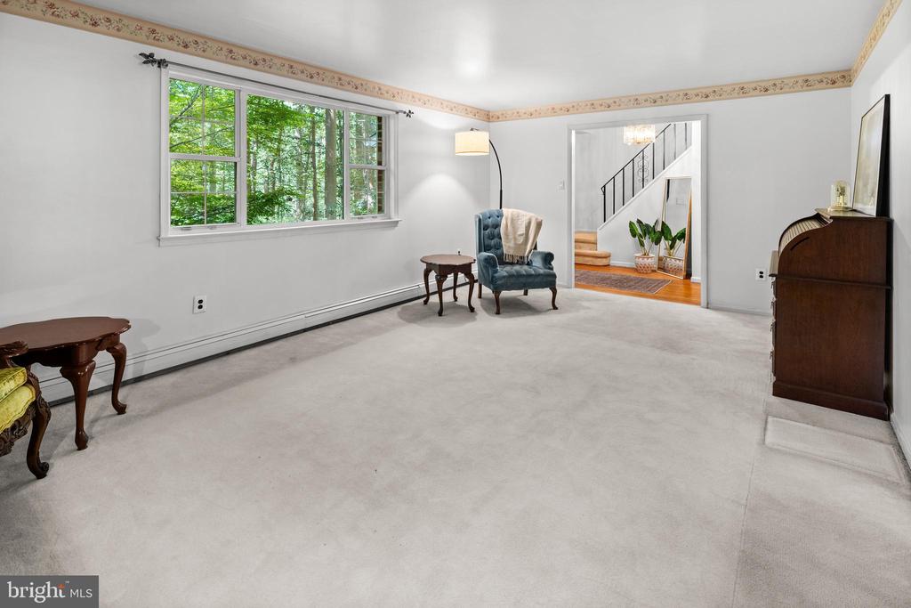 1019 PARKERSVILLE ROAD