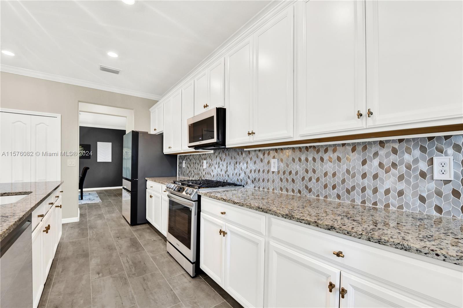 17900 Corkwood Bend Trl