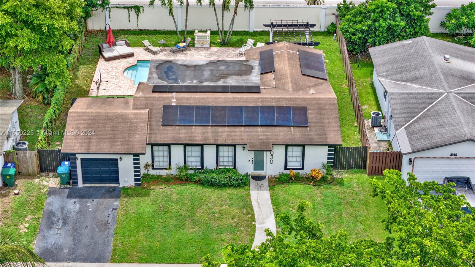 8030 NW 44th Ct