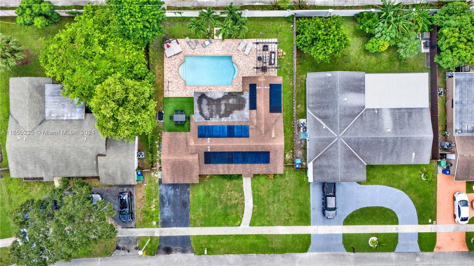 8030 NW 44th Ct