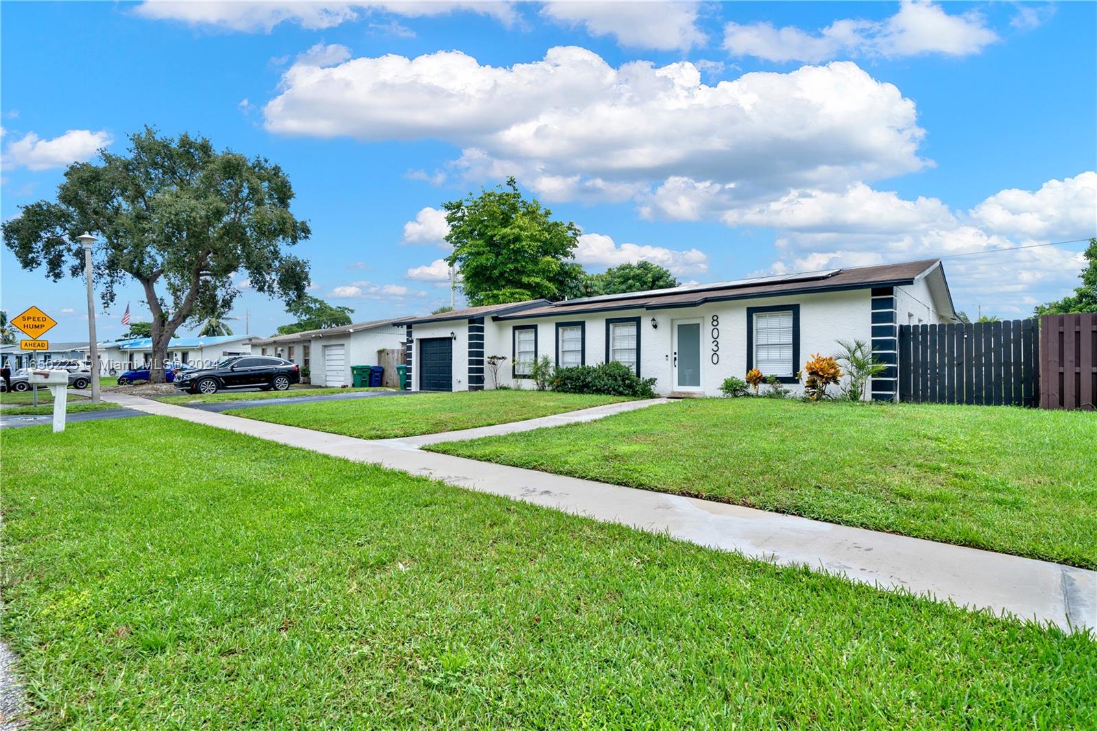 8030 NW 44th Ct