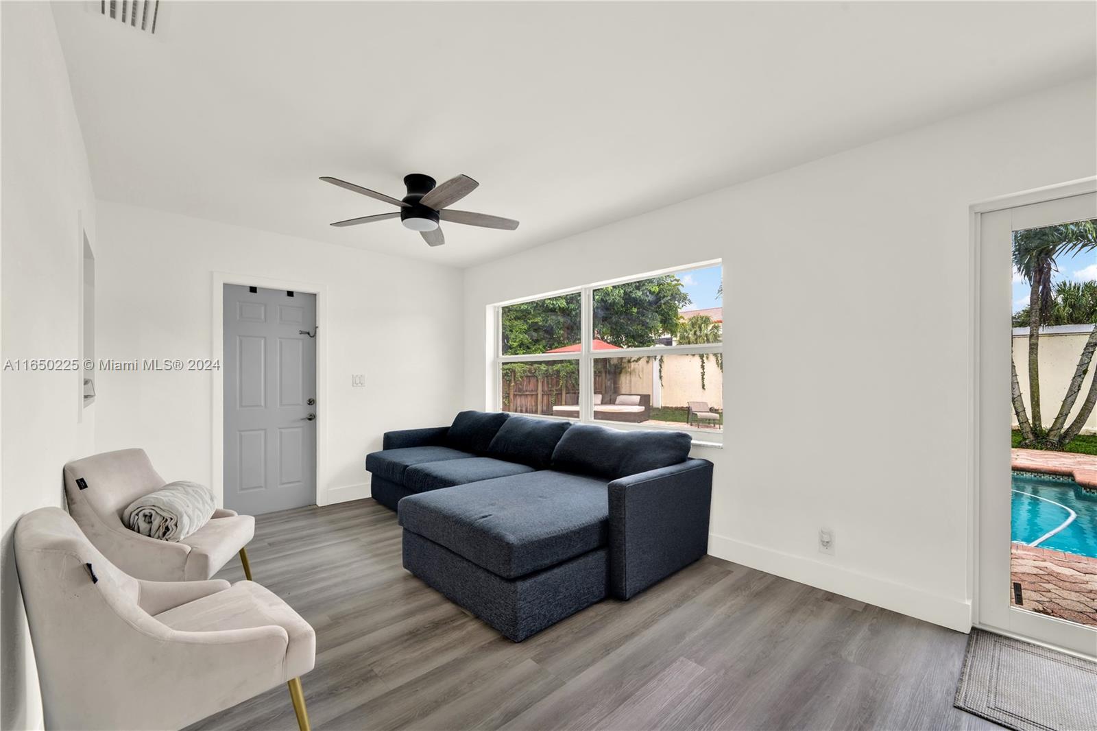 8030 NW 44th Ct