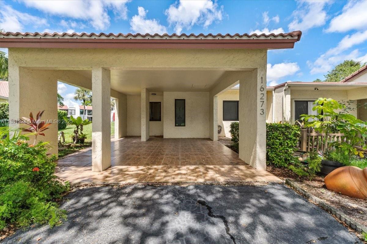 16273 Laurel Dr # 7