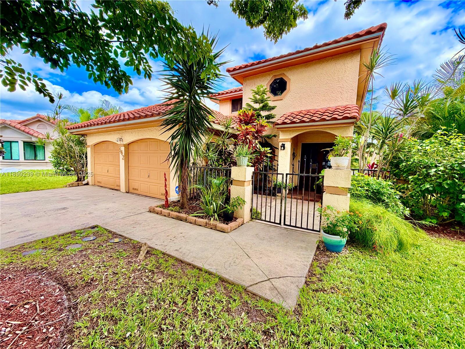 542 NW 39th Ter, Deerfield Beach