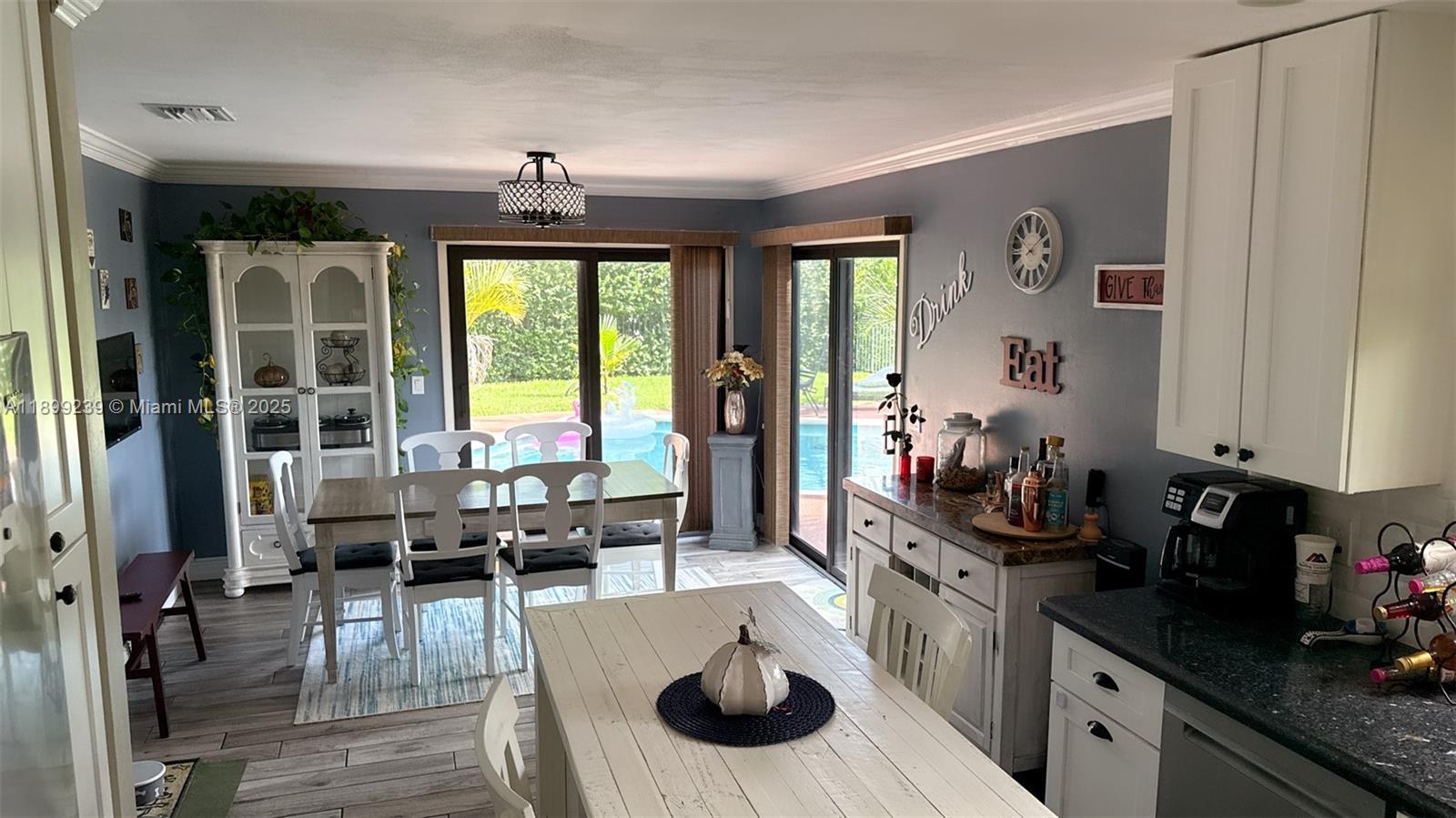 542 NW 39th Ter, Deerfield Beach