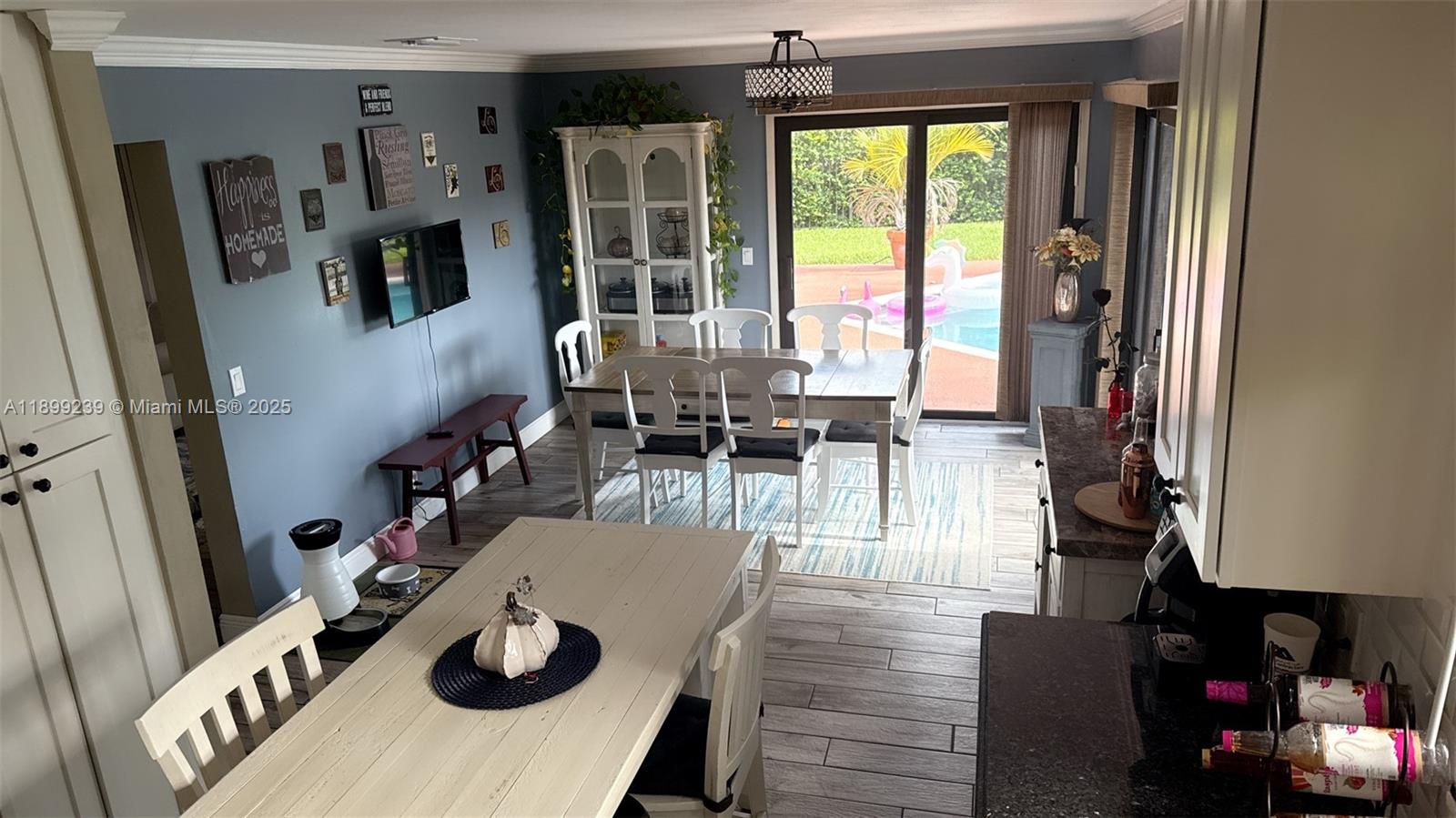 542 NW 39th Ter, Deerfield Beach