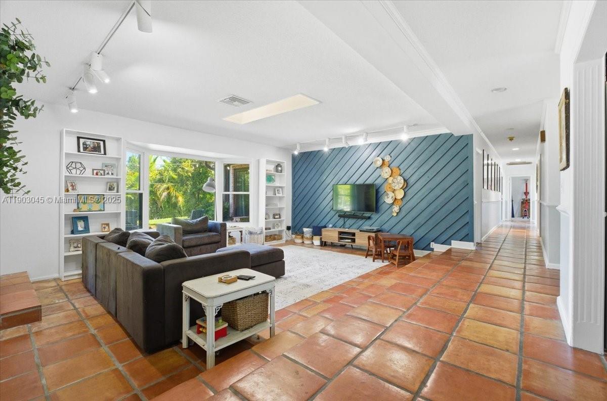 9431 Sea Turtle Ln, Plantation