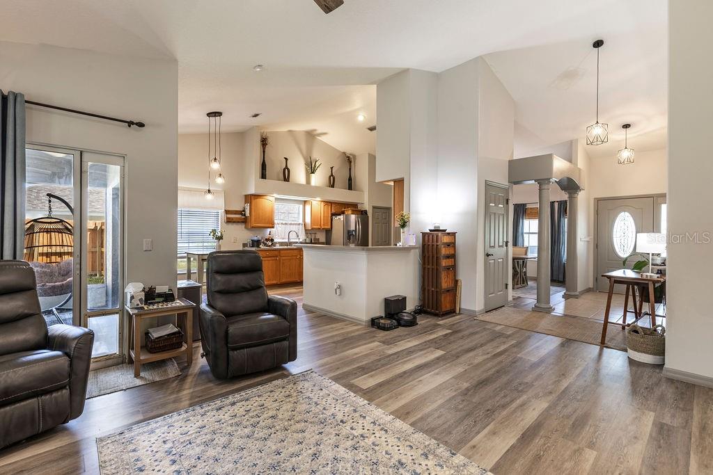 4660 TREASURE CAY RD