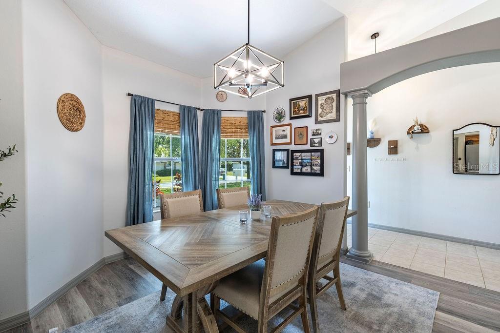 4660 TREASURE CAY RD