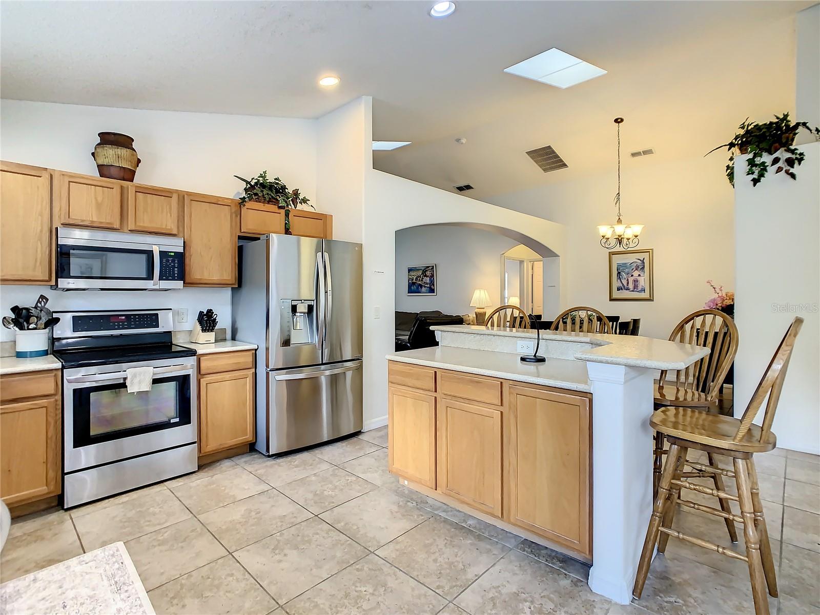 3035 SAMOSA HILL CIR