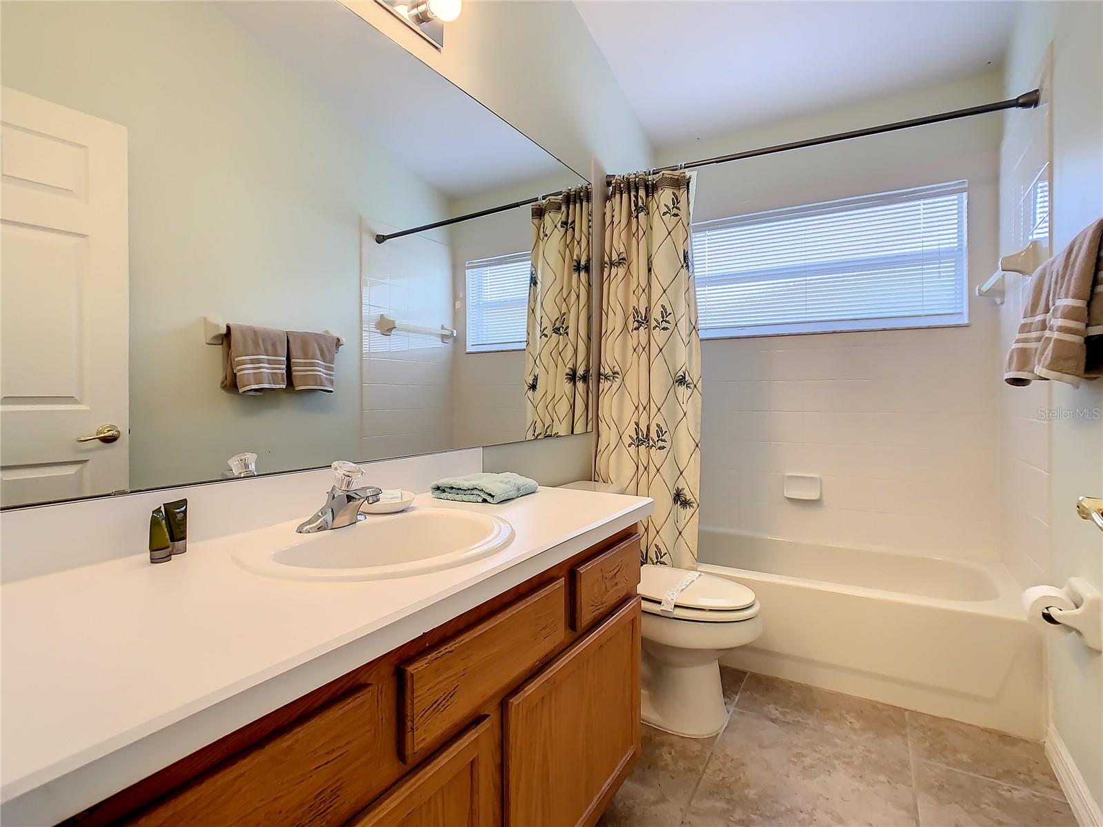 3035 SAMOSA HILL CIR