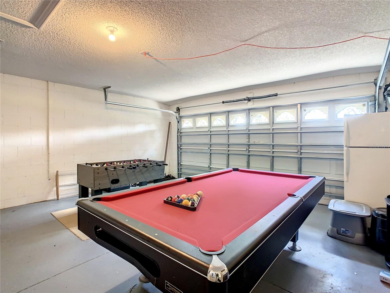 3035 SAMOSA HILL CIR