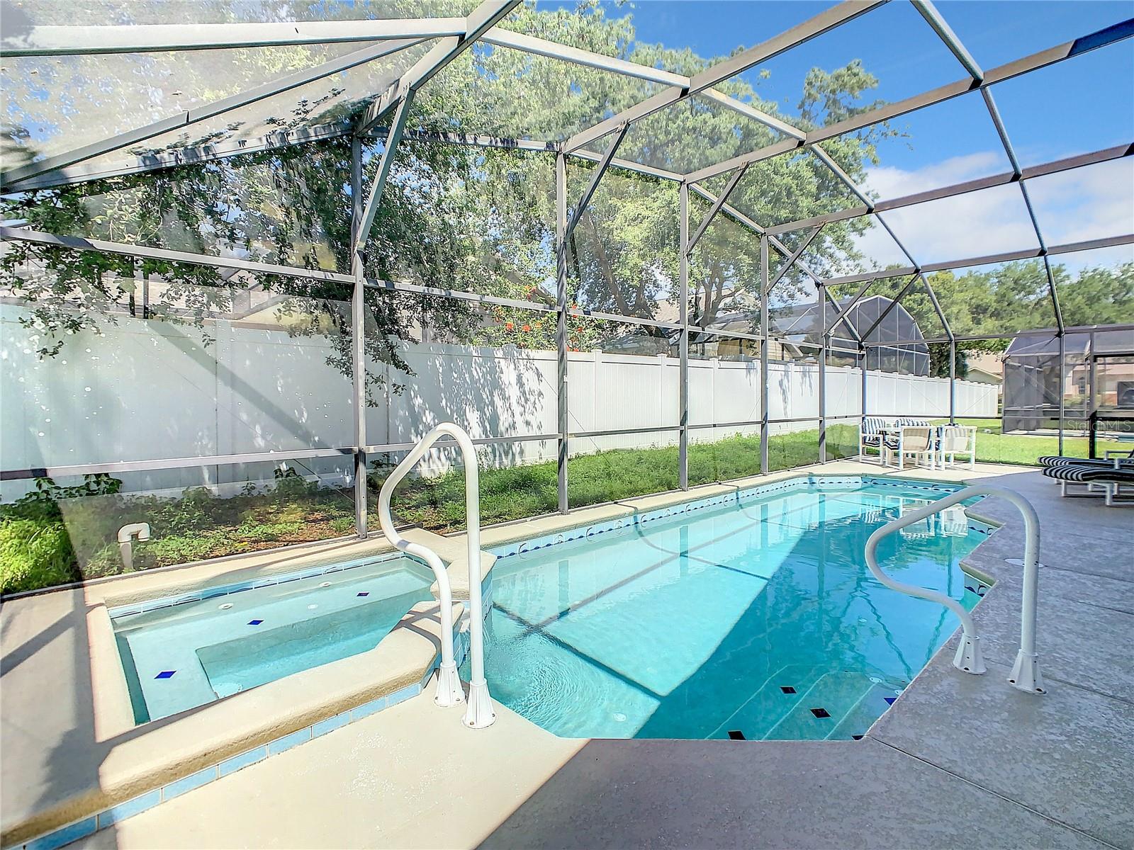 3035 SAMOSA HILL CIR