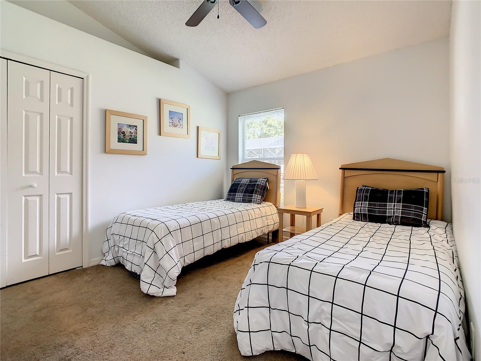 3035 SAMOSA HILL CIR